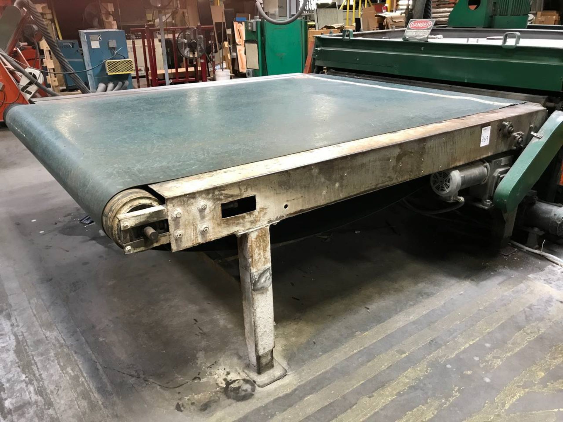 80W Power Belt Conveyor 37""H x 8'W x 9'L