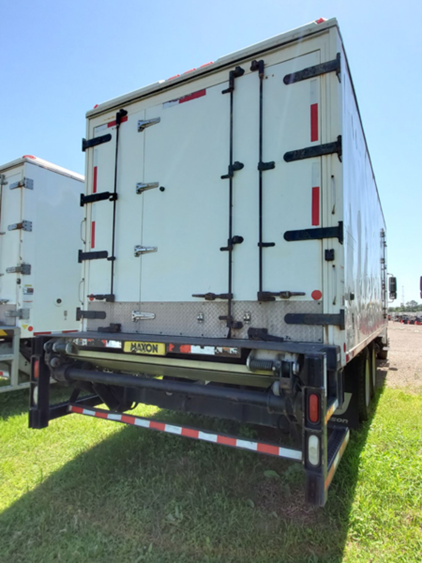 2018 INTERNATIONAL 4400 SBA 6X4 REFRIGERATED BOX TRUCK VIN#: 1HTMSTAR8JH529759, Approx Miles: 36313, - Image 3 of 9