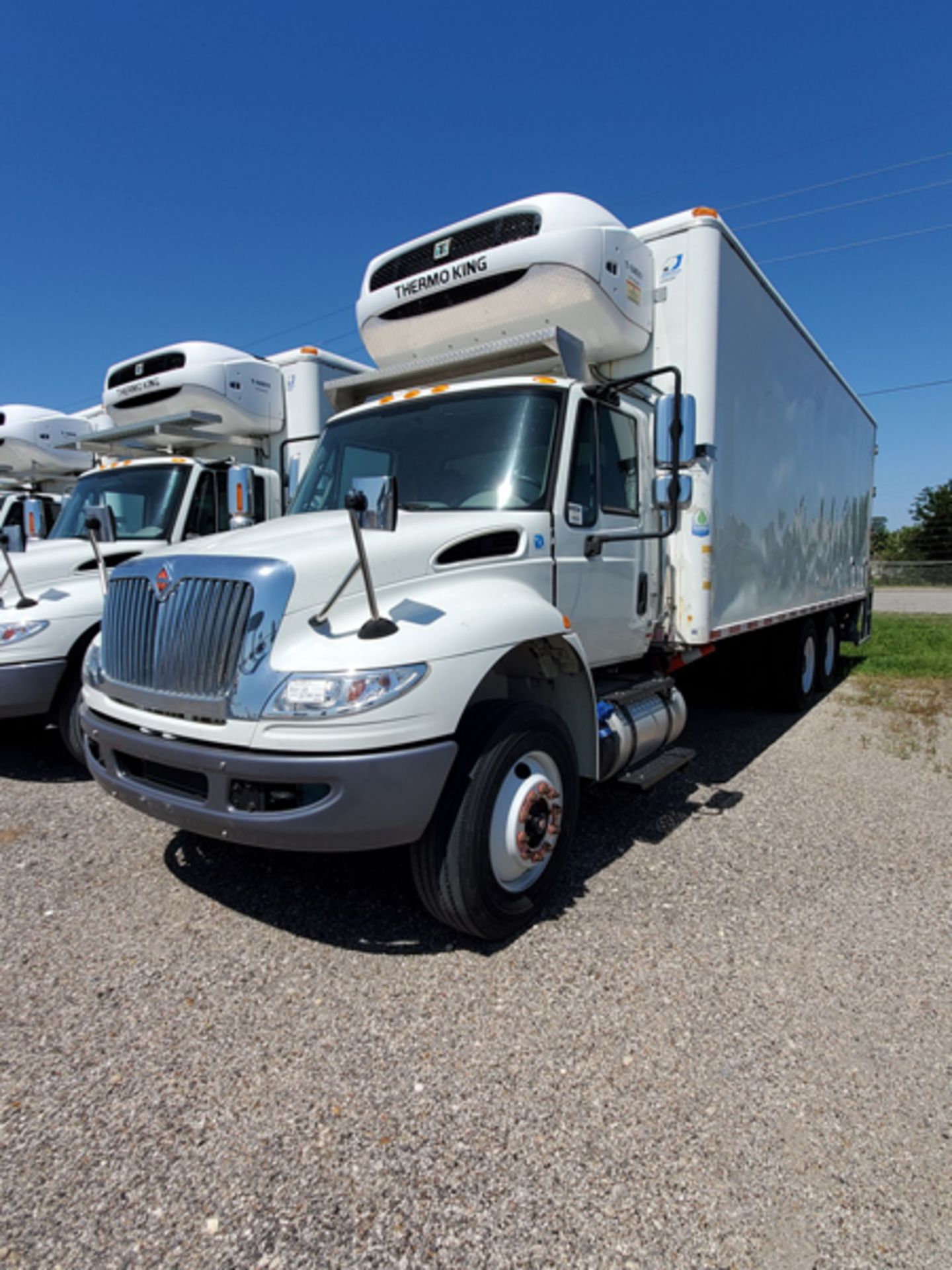 2018 INTERNATIONAL 4400 SBA 6X4 REFRIGERATED BOX TRUCK VIN#: 1HTMSTAR0JH529741, Approx Miles: 40450,