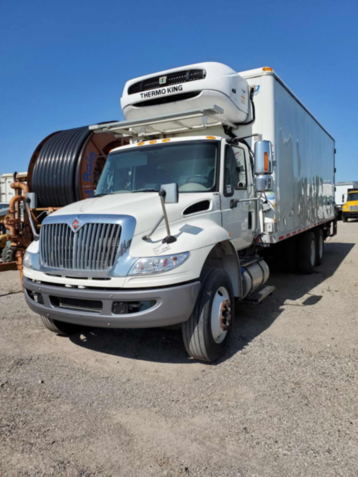 2018 INTERNATIONAL 4400 SBA 6X4 REFRIGERATED BOX TRUCK VIN#: 1HTMSTAR0JH529917, Approx Miles: 45234,