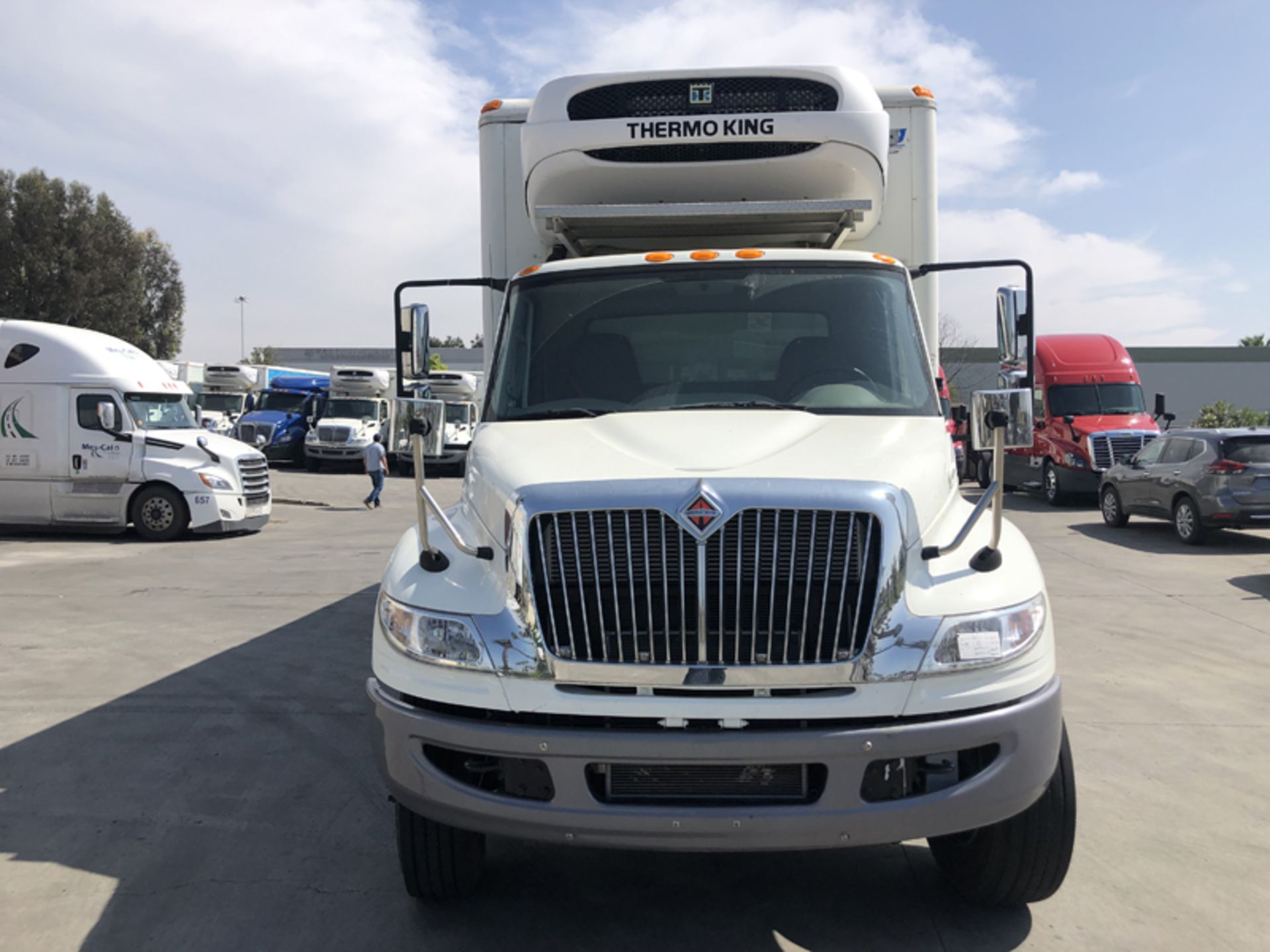 2018 INTERNATIONAL 4400 SBA 6X4 REFRIGERATED BOX TRUCK VIN#: 1HTMSTAR2JH529630, Approx Miles: 31958, - Image 2 of 10