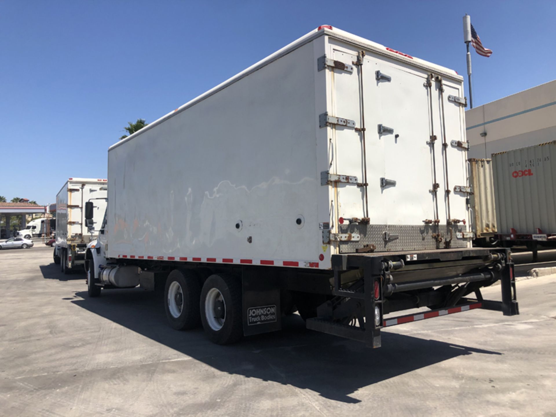 2018 INTERNATIONAL 4400 SBA 6X4 REFRIGERATED BOX TRUCK VIN#: 3HAMSTAR0JL530043, Approx Miles: 25400, - Image 7 of 10