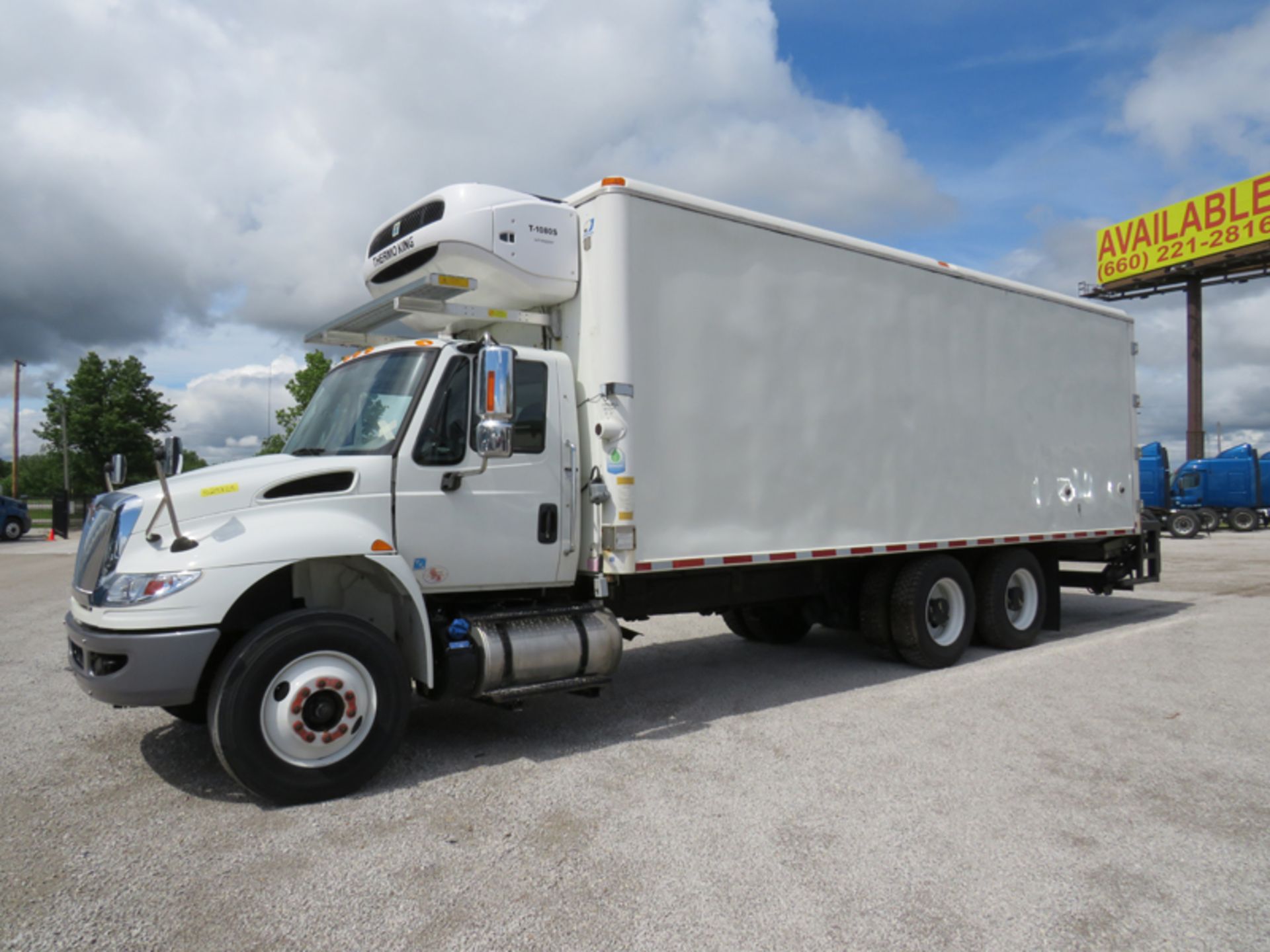 2018 INTERNATIONAL 4400 SBA 6X4 REFRIGERATED BOX TRUCK VIN#: 1HTMSTAR3JH529829, Approx Miles: 27053,