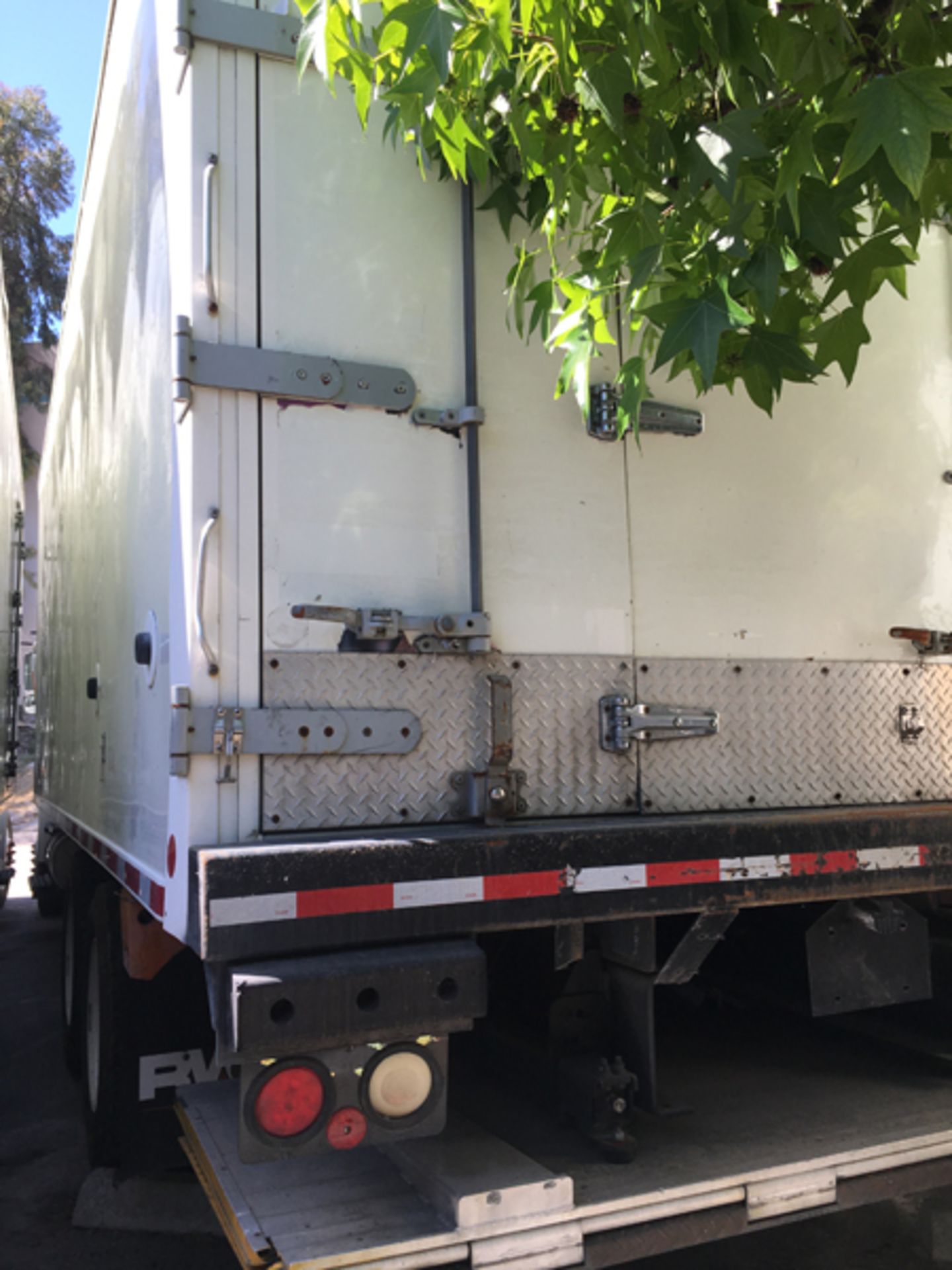 2018 INTERNATIONAL 4400 SBA 6X4 REFRIGERATED BOX TRUCK VIN#: 1HTMSTAR1JH529960, Approx Miles: 53120, - Image 6 of 8