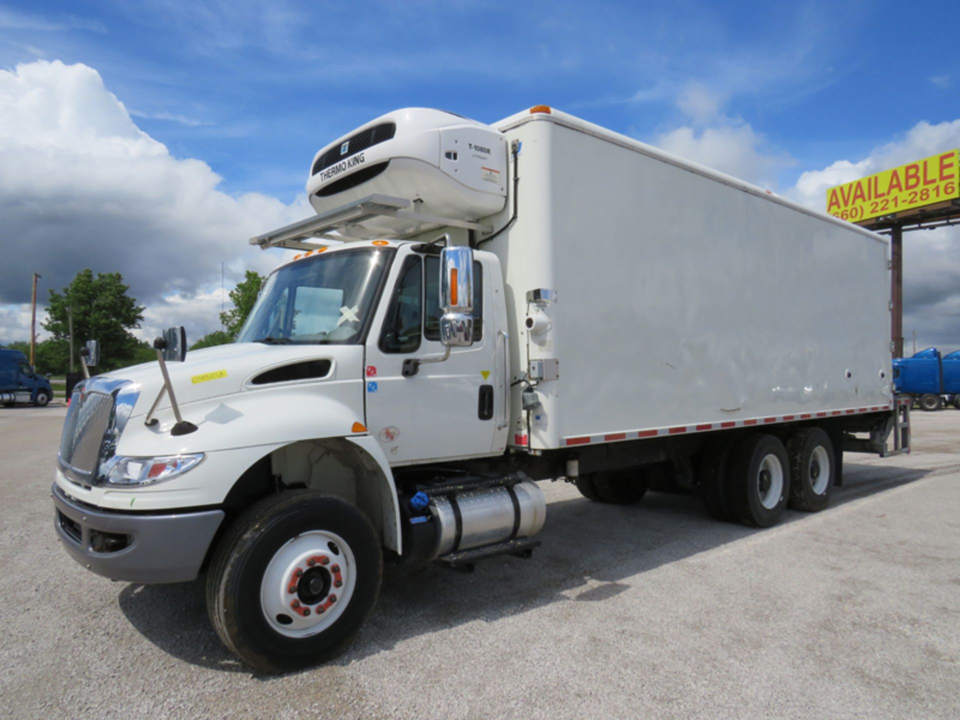 2018 INTERNATIONAL 4400 SBA 6X4 REFRIGERATED BOX TRUCK VIN#: 1HTMSTAR6JH049073, Approx Miles: 16423,