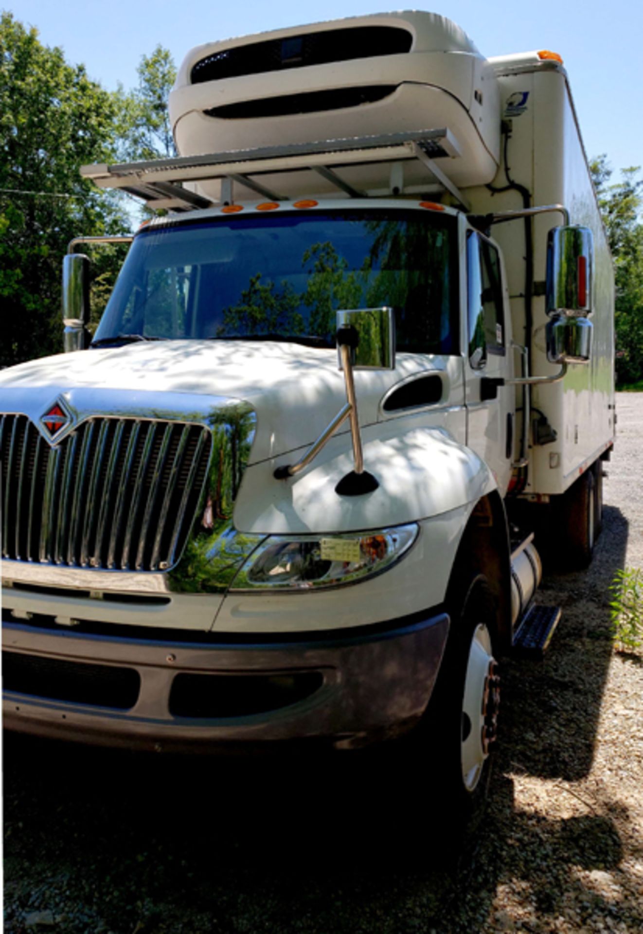 2018 INTERNATIONAL 4400 SBA 6X4 REFRIGERATED BOX TRUCK VIN#: 1HTMSTAR4JH529824, Approx Miles: 29357,