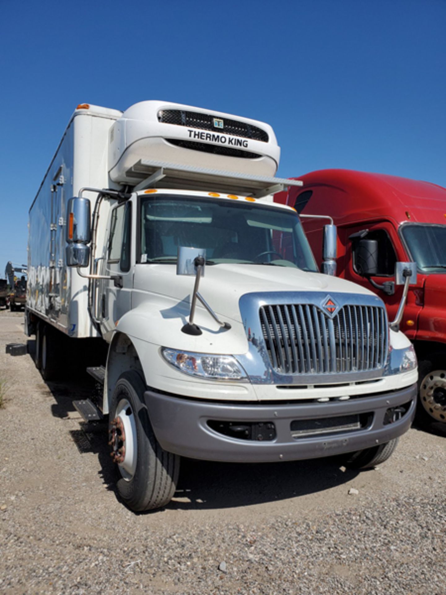 2018 INTERNATIONAL 4400 SBA 6X4 REFRIGERATED BOX TRUCK VIN#: 1HTMSTAR6JH529758, Approx Miles: 42969, - Image 2 of 9