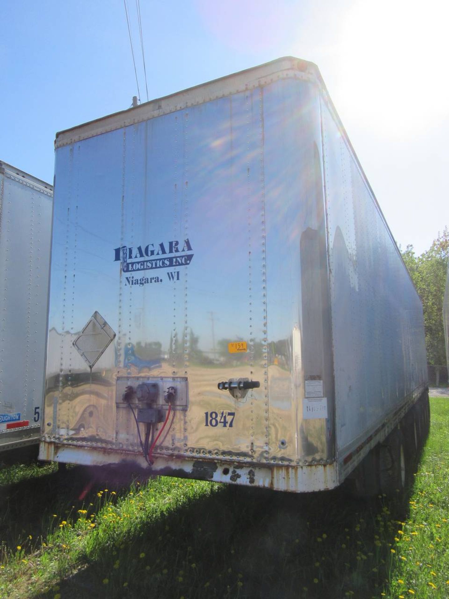 2011 48' Dry Box Van Trailer