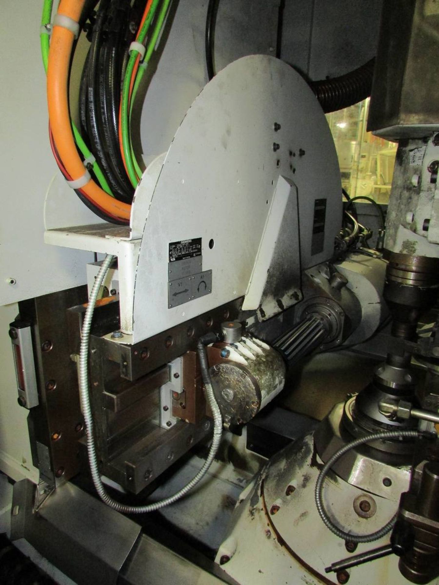 2005 Liebherr LC 80 CNC Gear Hobbing Machine - Image 4 of 19