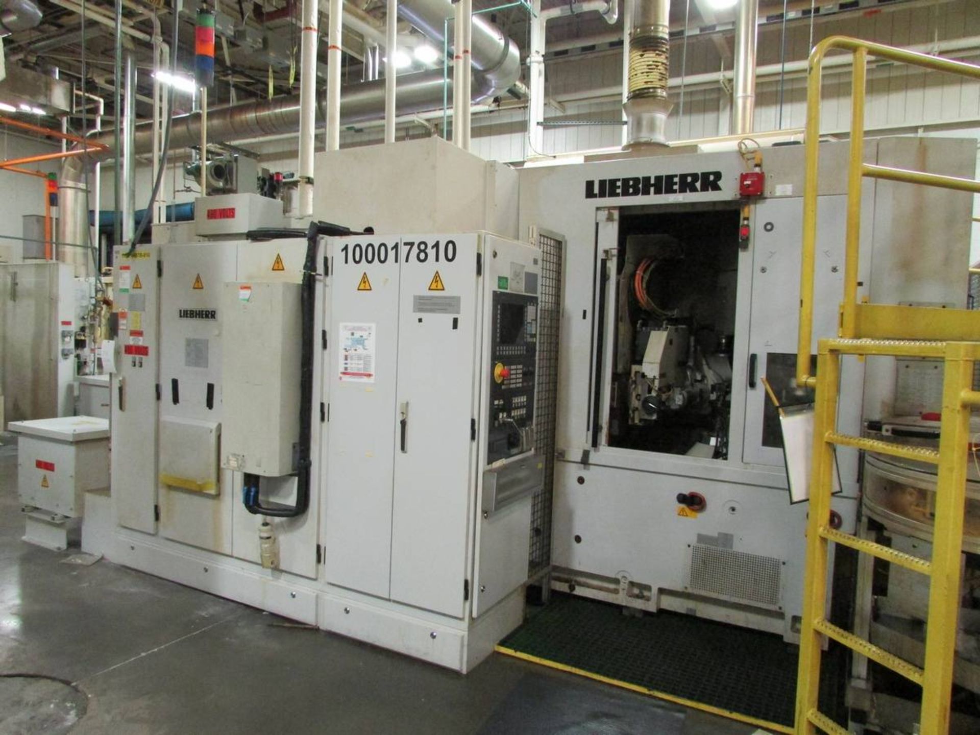 2006 Liebherr LC 180 CNC Gear Hobbing Machine