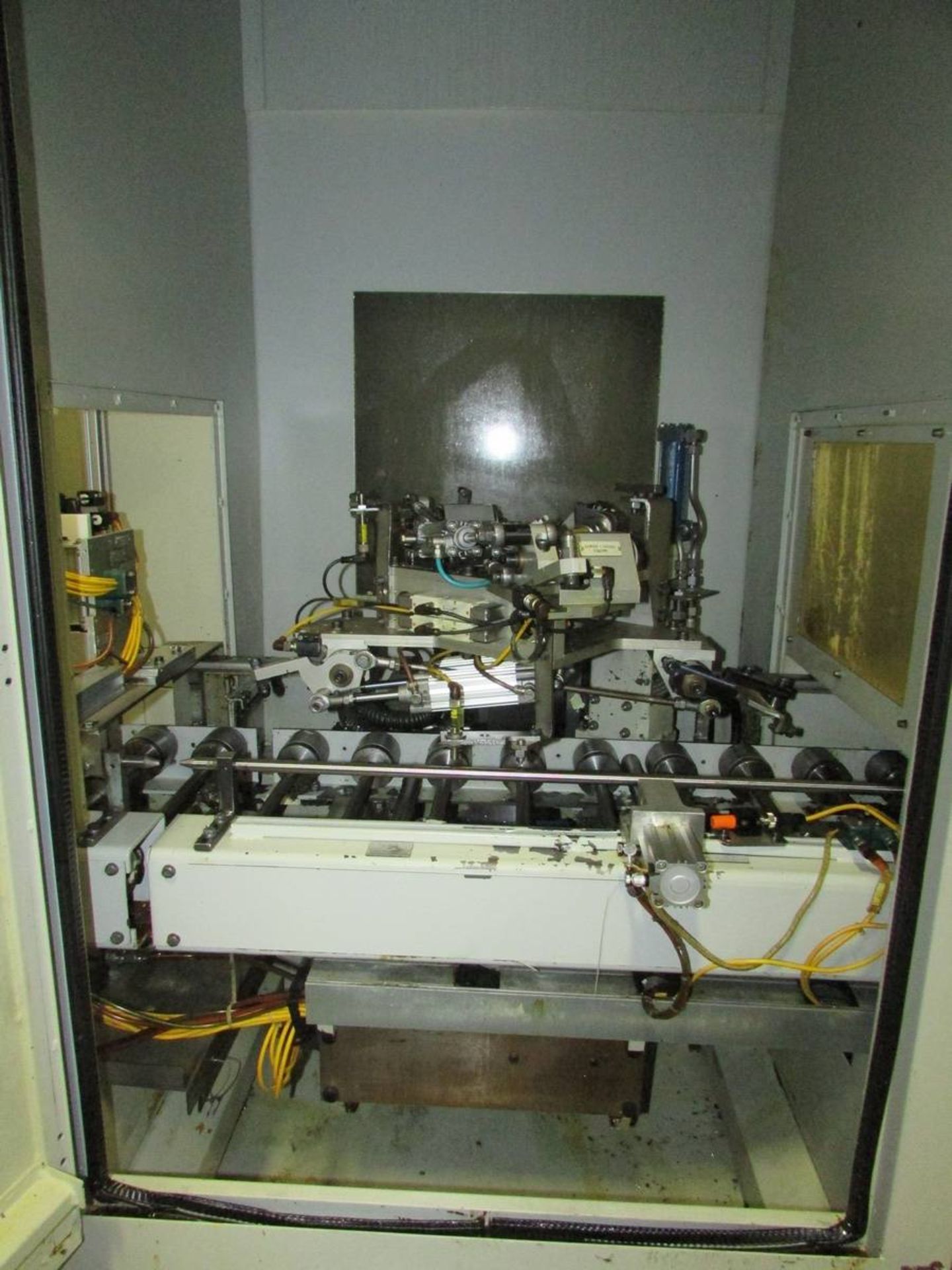 2005 Ex-Cell-O XS 211 Horizontal CNC Machining Center - Image 12 of 17