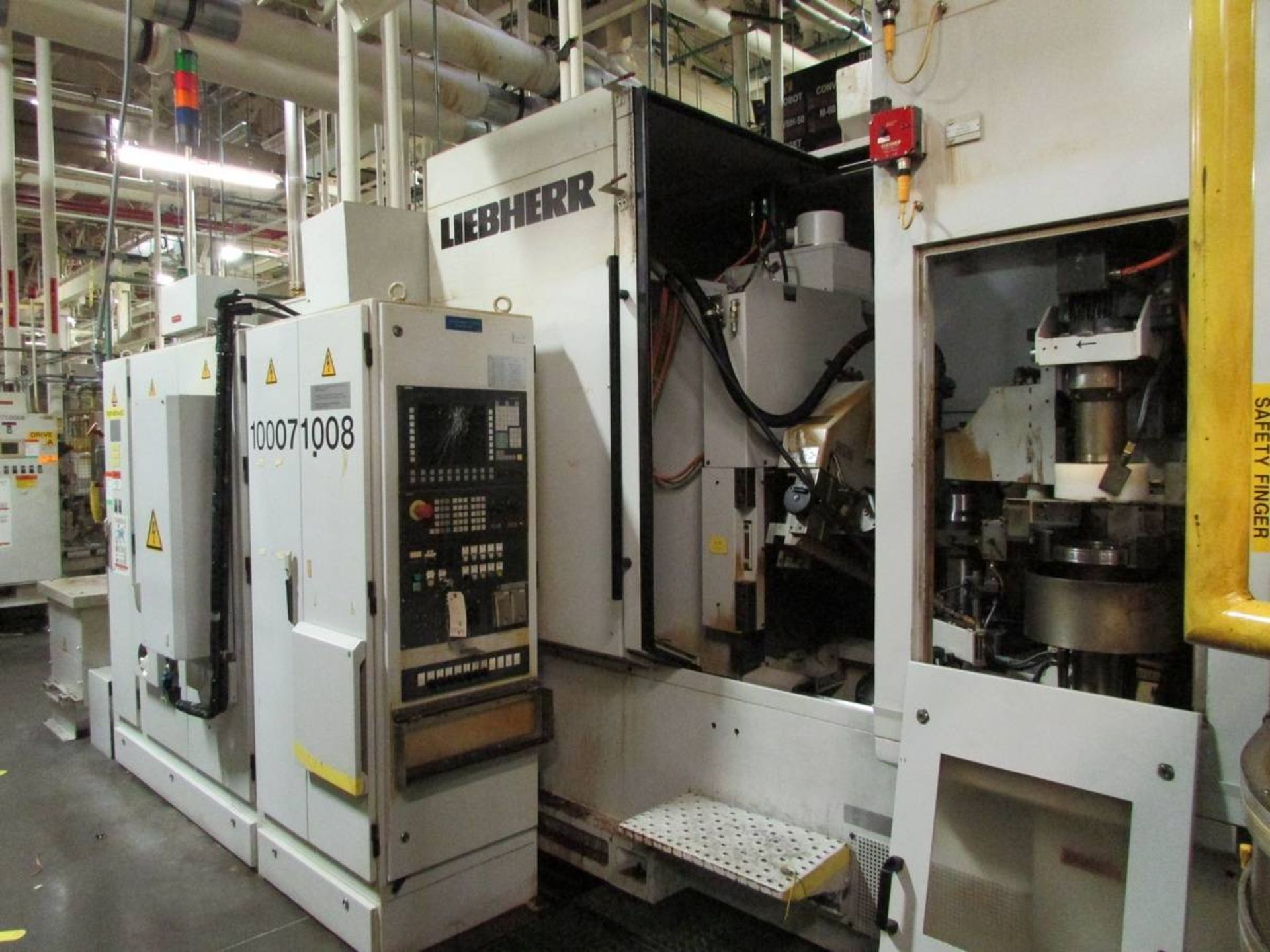 Liebherr LC 300 CNC Gear Hobbing Machine