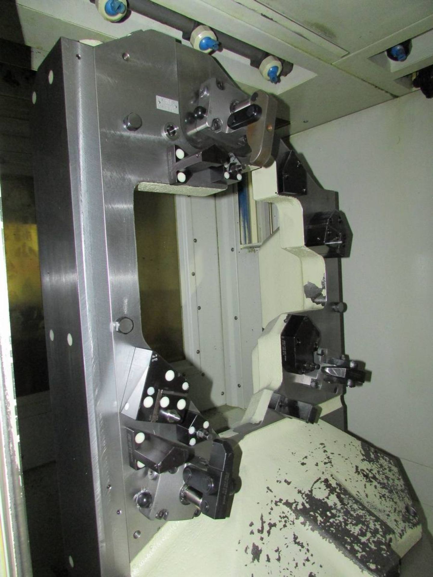 2005 Ex-Cell-O XS 211 Horizontal CNC Machining Center - Image 6 of 17