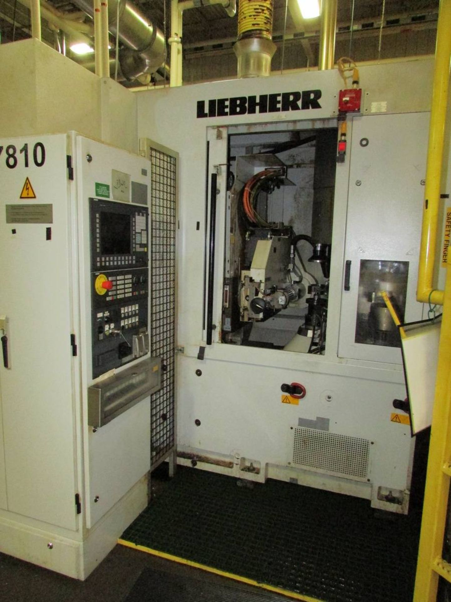 2006 Liebherr LC 180 CNC Gear Hobbing Machine - Image 2 of 20