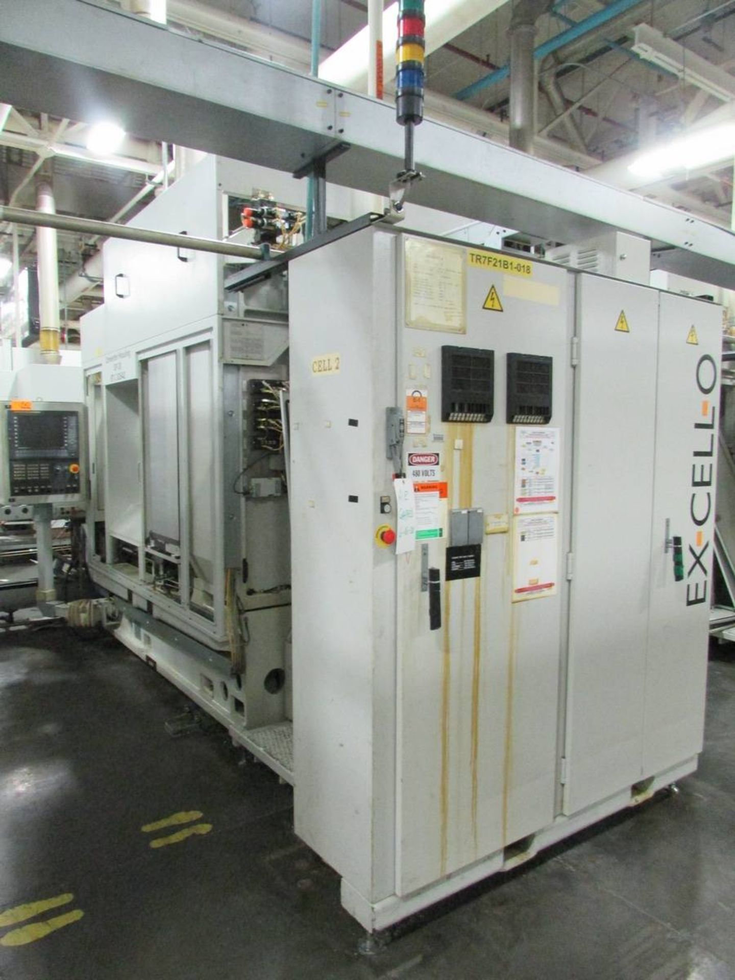 2005 Ex-Cell-O XS 211 Horizontal CNC Machining Center