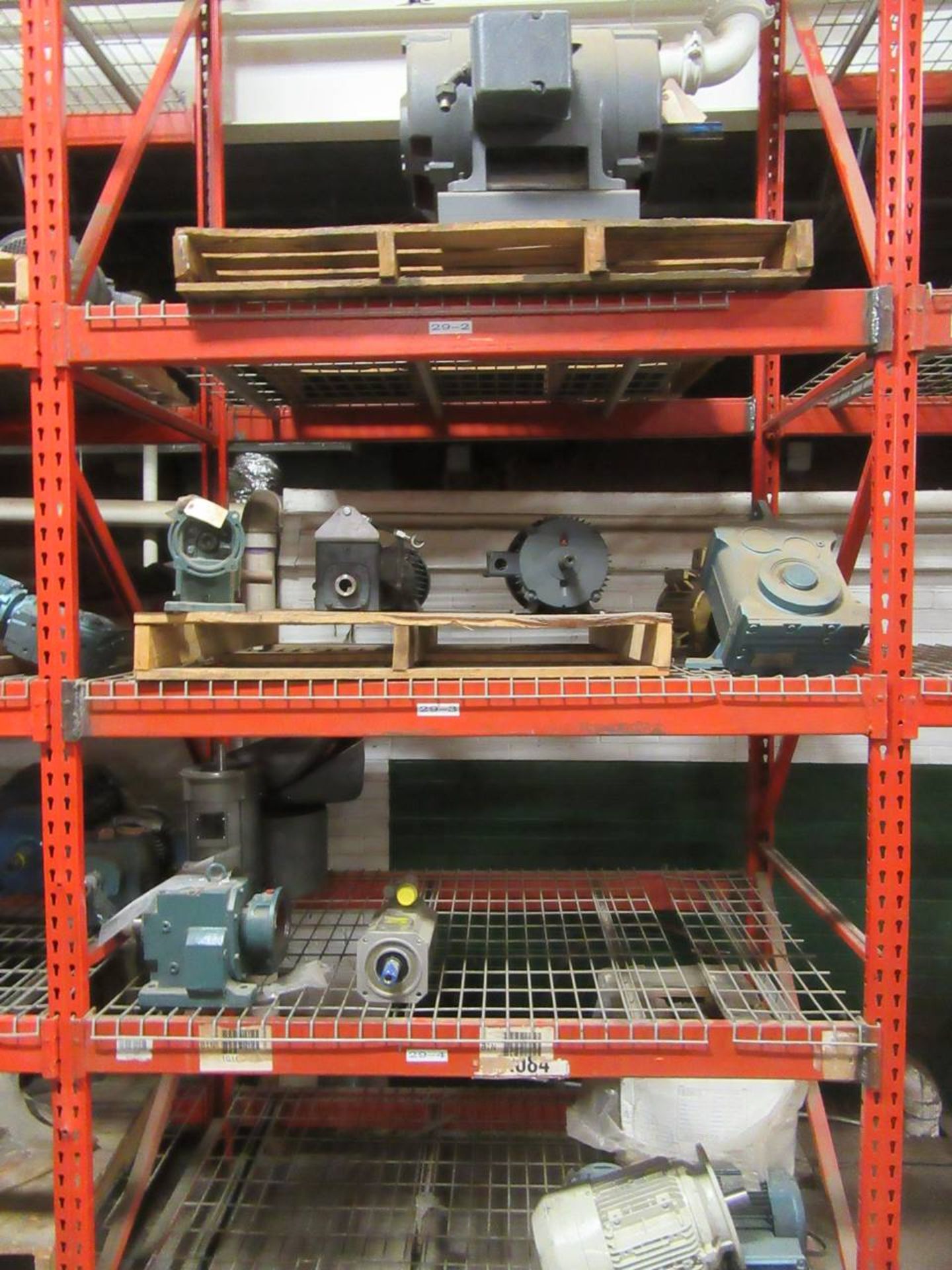 Contents of Tooling Room - Image 7 of 18