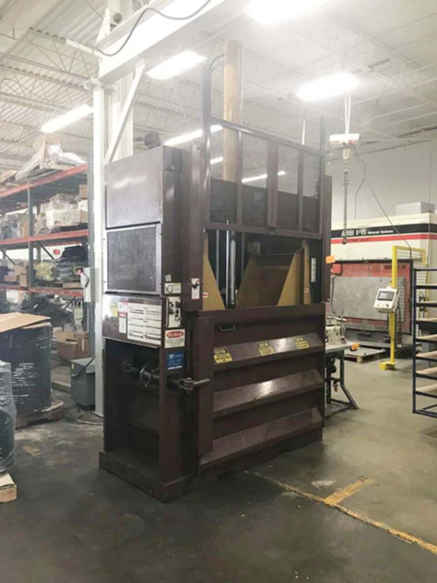 SP Industries Hydraulic Vertical Baler | 60" x 30" x 48", Mdl: VB60E, S/N: 95060646, Located In: - Image 2 of 4