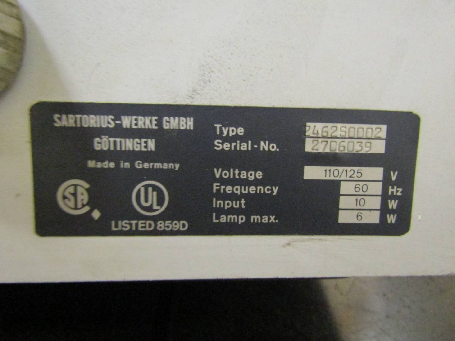 Sartorius 2463 Benchtop Balance Scale - Image 3 of 3