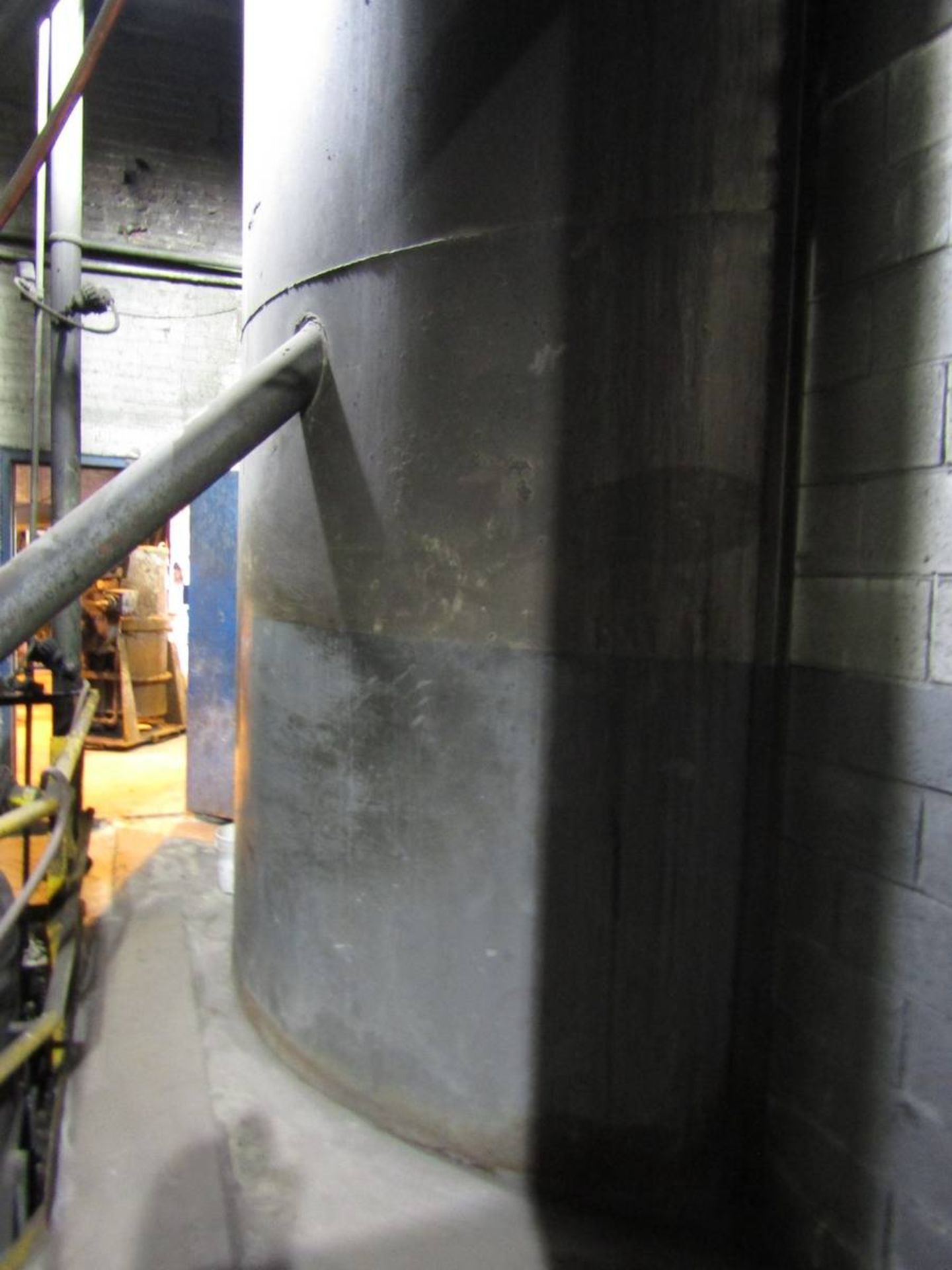 Approx. 100-Ton Steel Skirted Sand Silo - Image 2 of 4