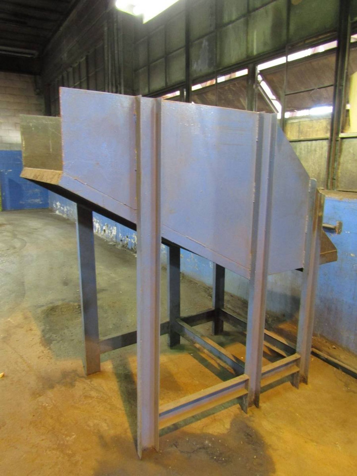 Steel Gravity Feed Sorting Station - Image 2 of 3
