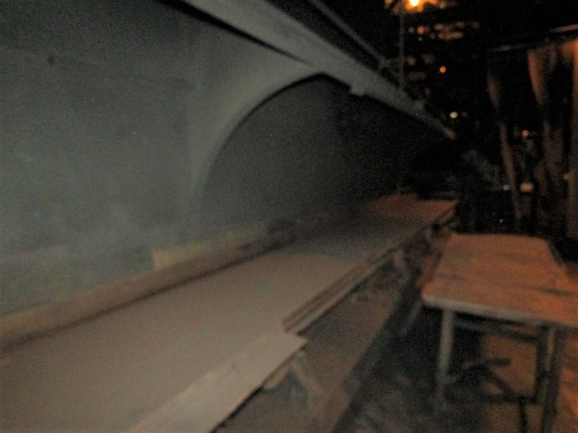 General Kinematics Oscillating Sorting Conveyor with Exhaust System - Image 4 of 4