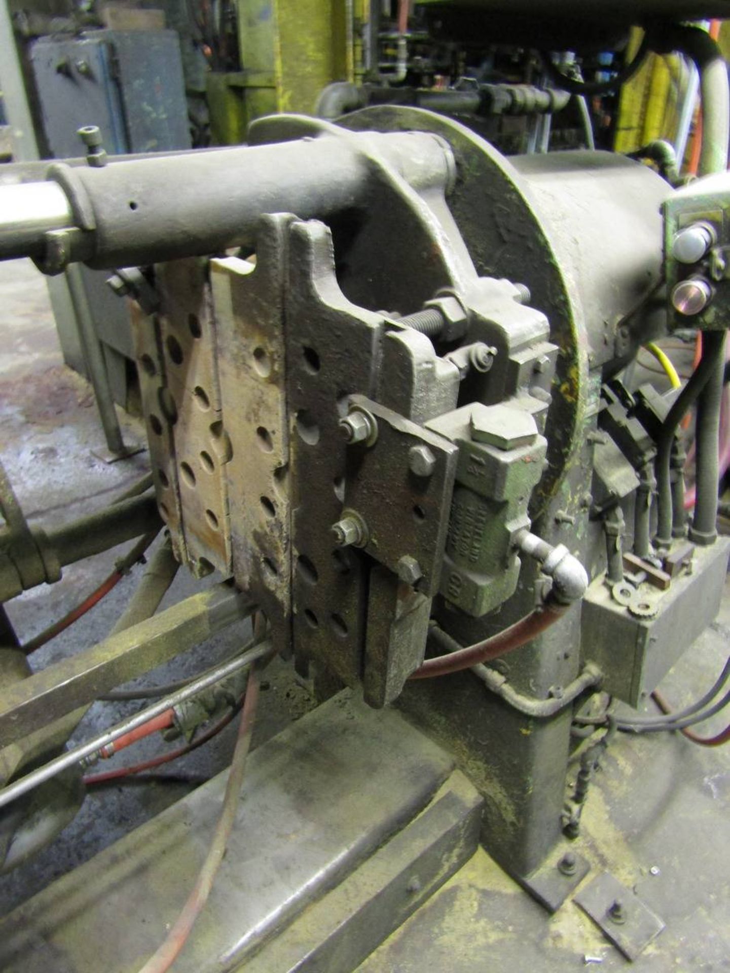 Beardsley & Piper SF6CA Horizontal Shell Core Machine - Image 6 of 9