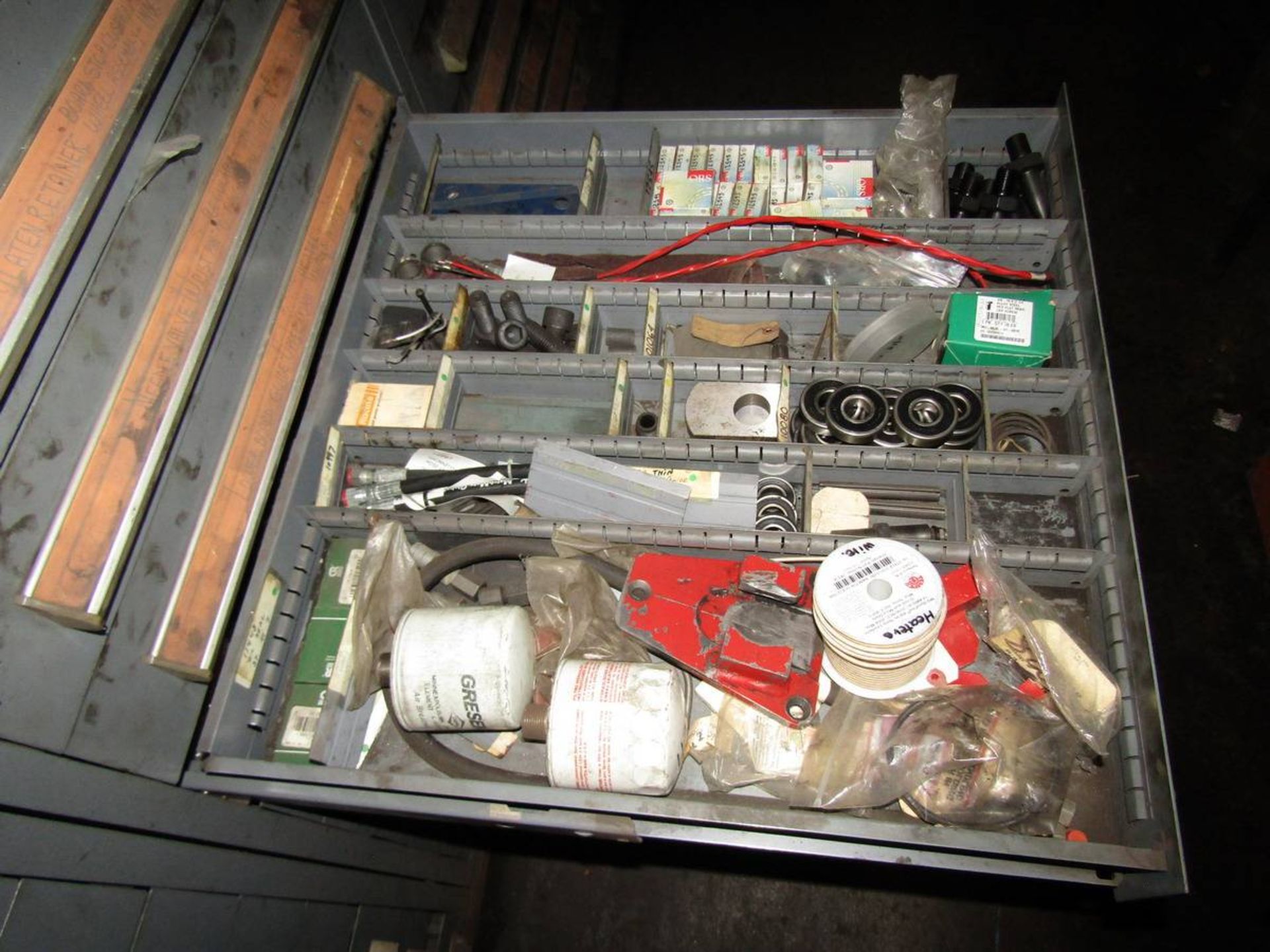 Stanley Vidmar 12-Drawer Heavy Duty Parts Cabinet - Image 8 of 13