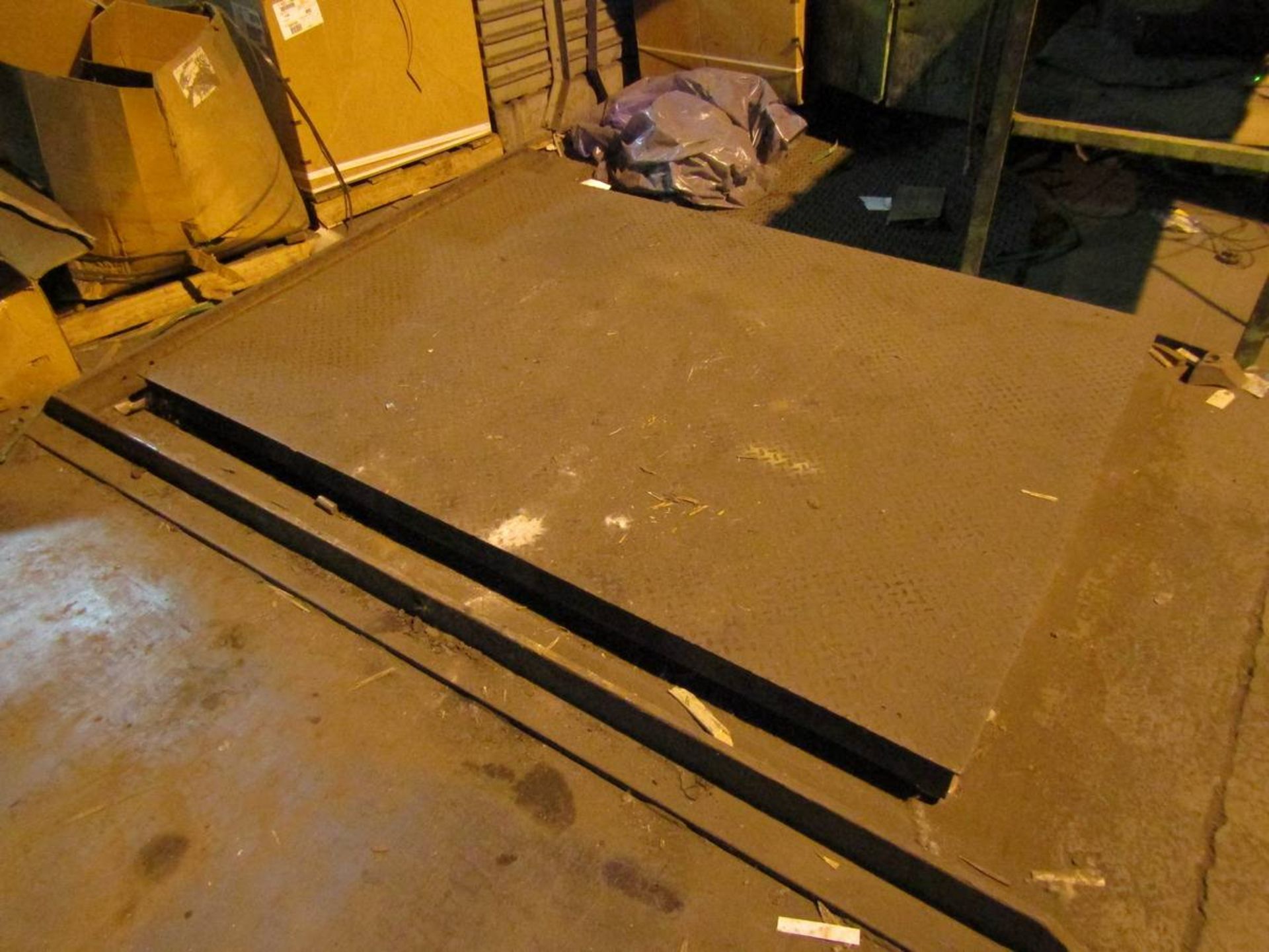 10,000 LB Capacity Floor Scale