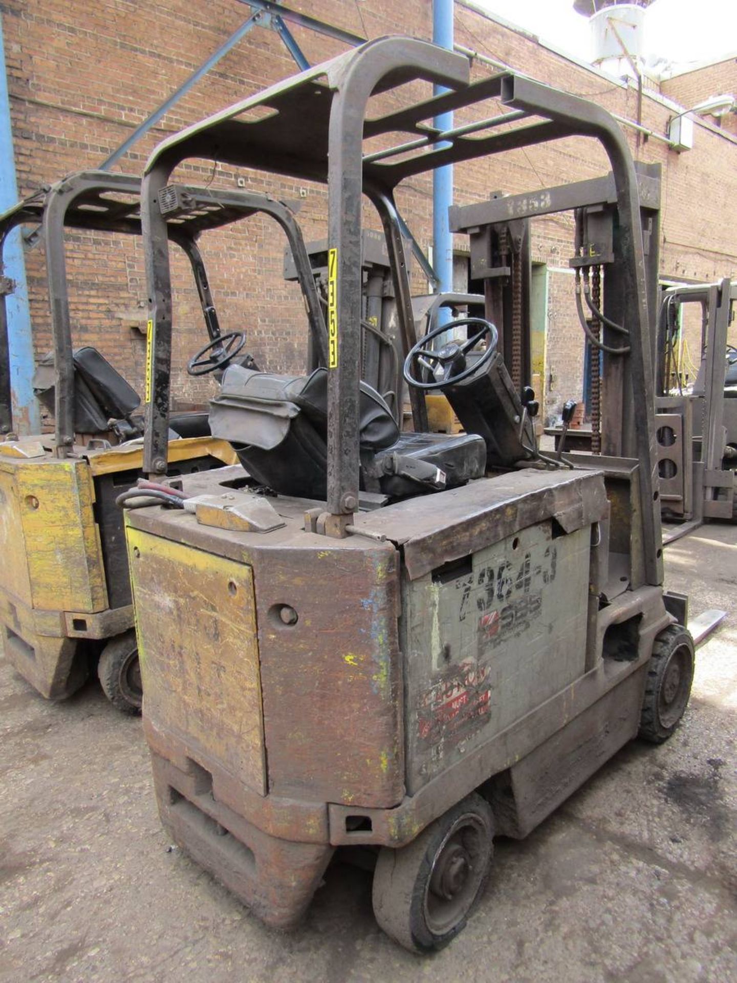 Caterpillar M50D 36V Electric Forklift - Image 2 of 7