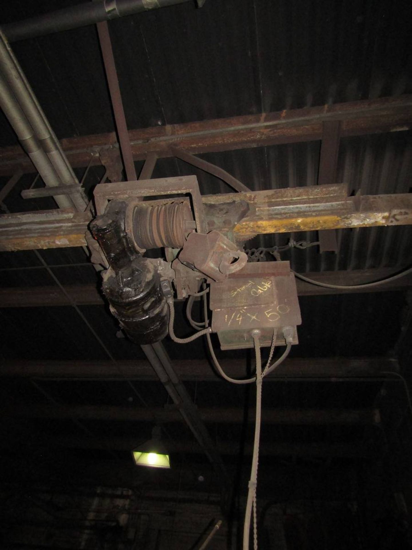 Electric Cable Hoist w/ 20' Monorail