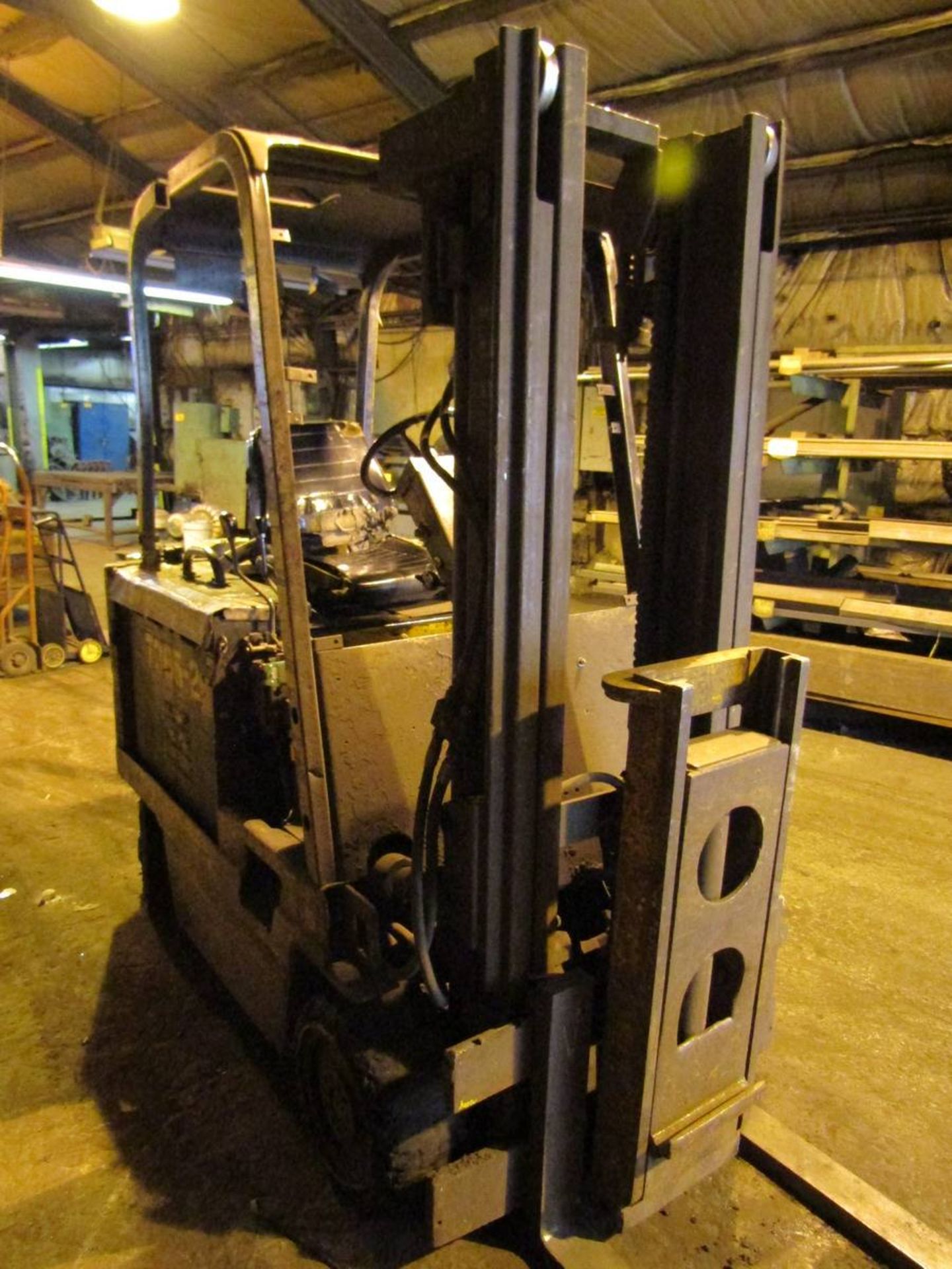 Caterpillar 36V Electric Forklift - Image 4 of 7