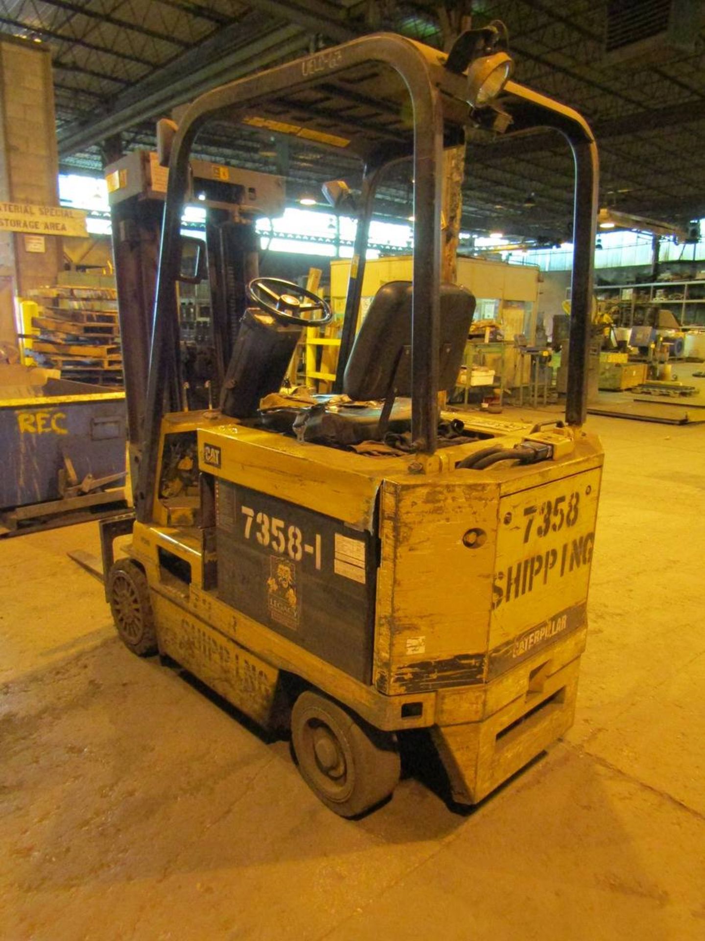 Caterpillar M50D 36V Electric Forklift - Image 3 of 8