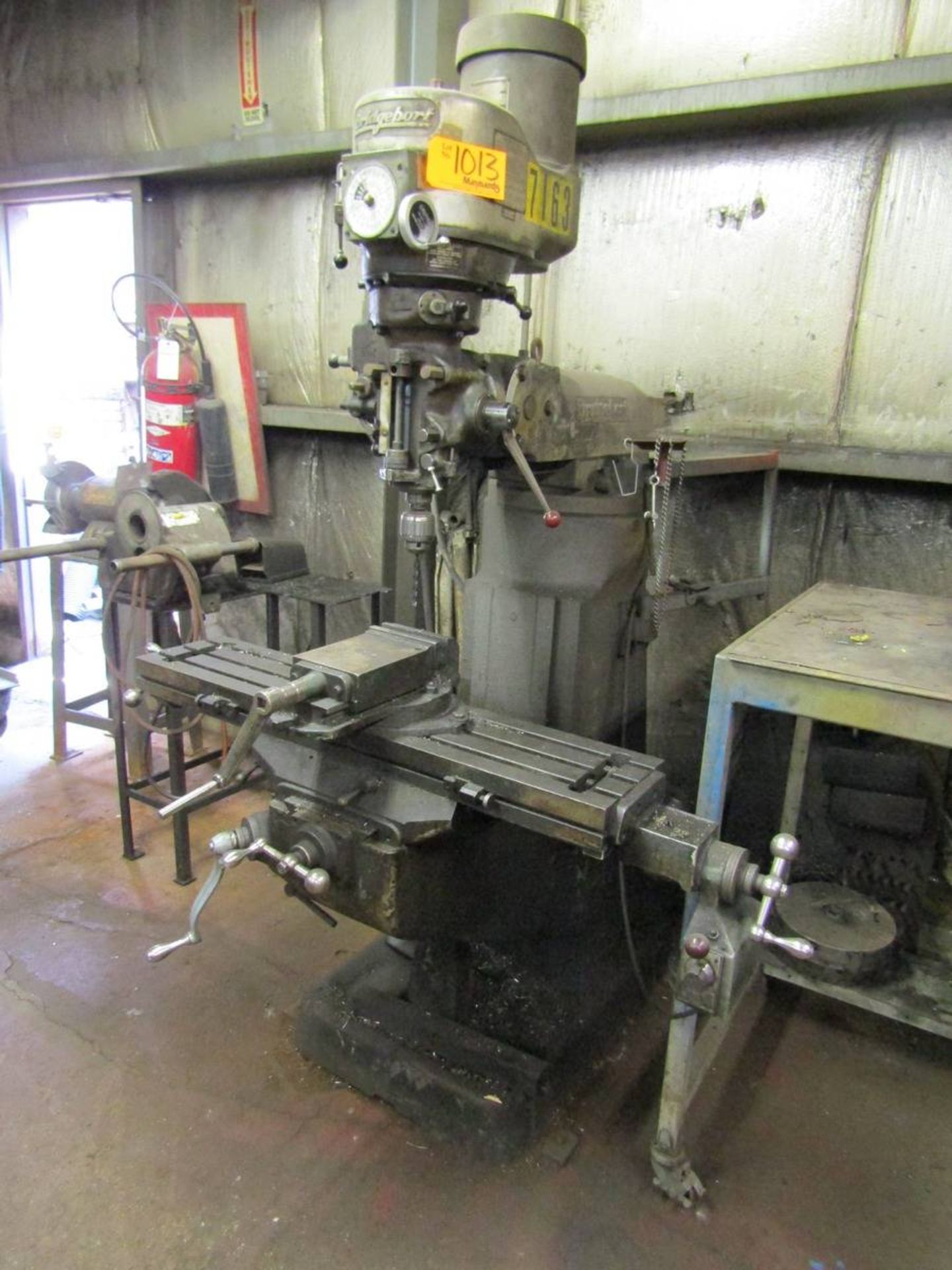 Bridgeport 1.5 HP Vertical Milling Machine