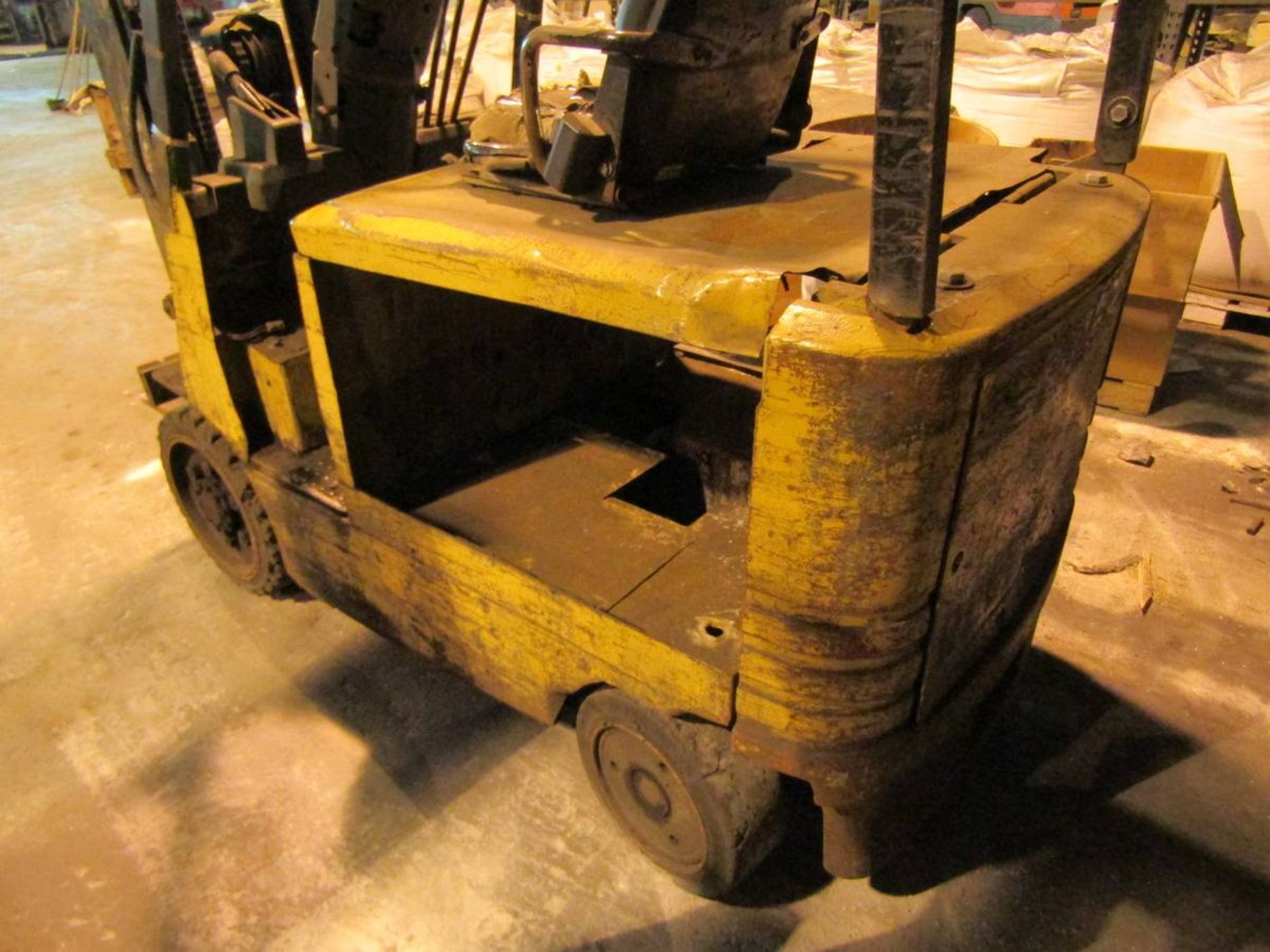 Caterpillar 2EC25 36V Electric Forklift - Image 3 of 8