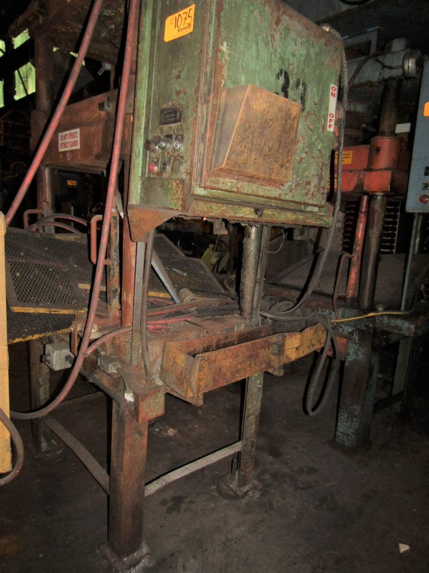 4-Post Hydraulic Trim Press