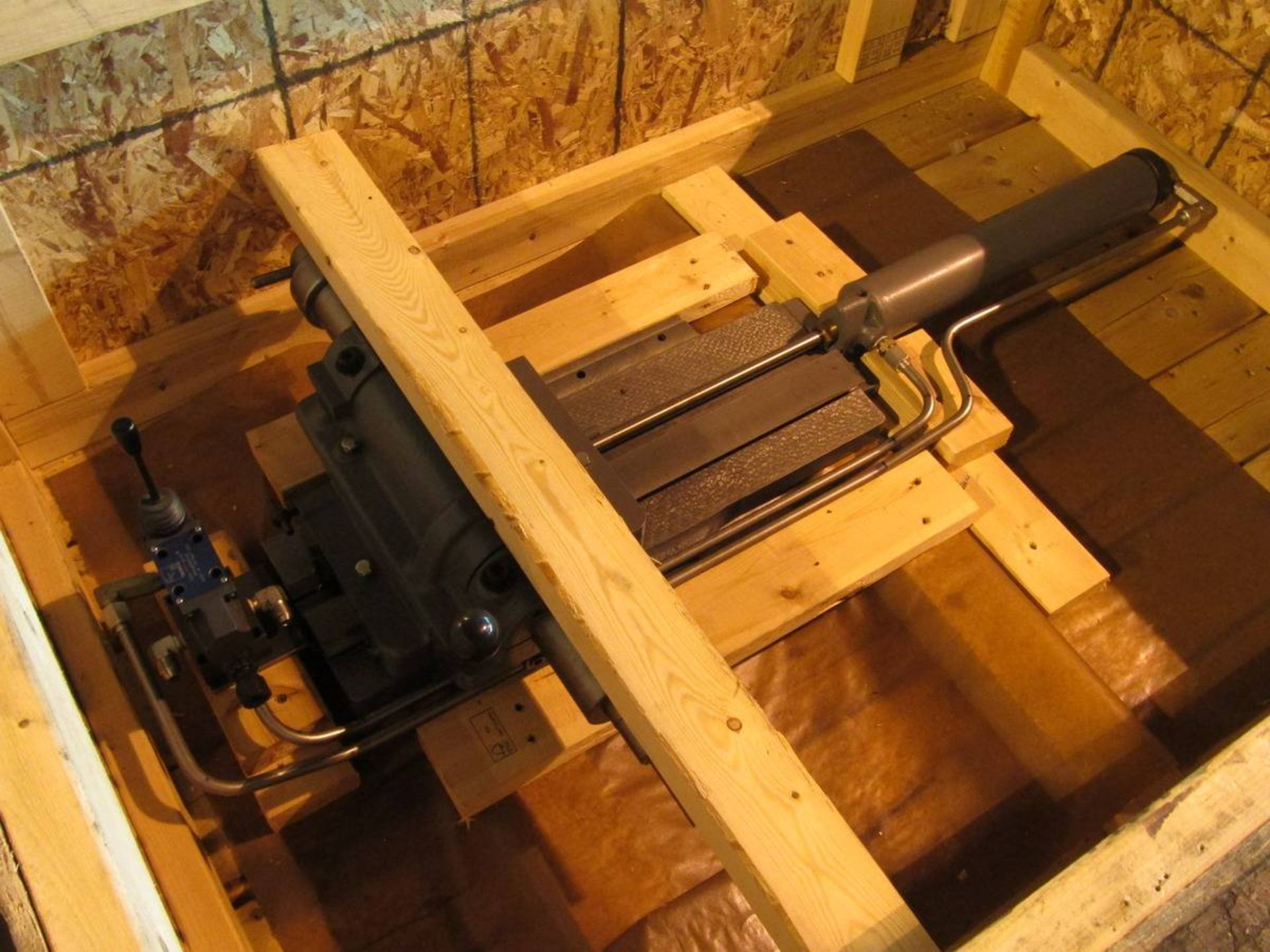 G.C.H Tool Group Hydraulic Wheel Dresser - Image 3 of 4
