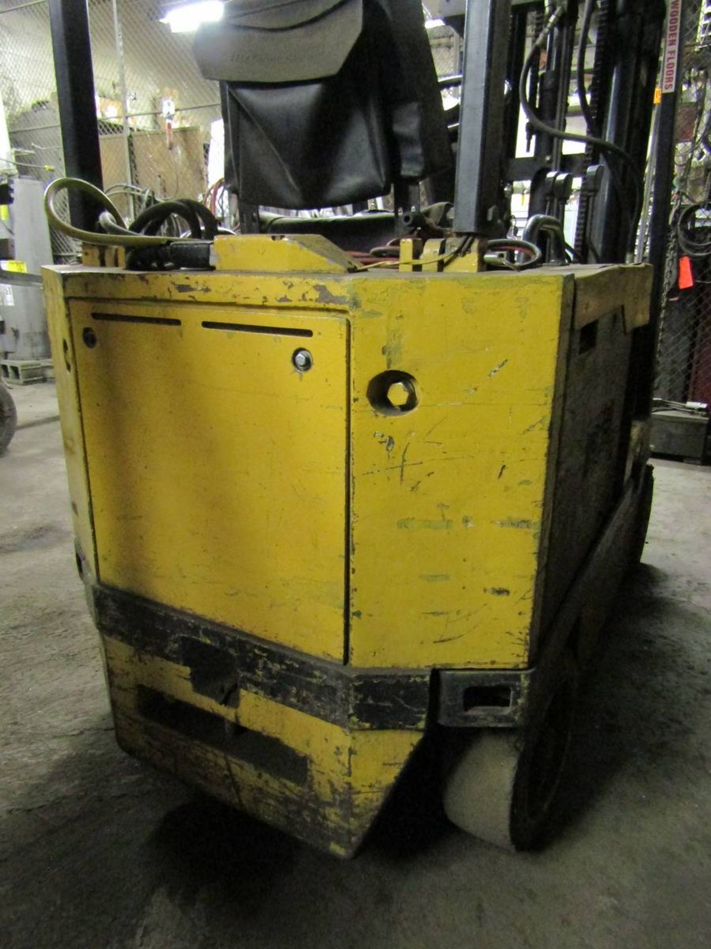 Caterpillar M50D 36/48V Electric Forklift - Image 3 of 8