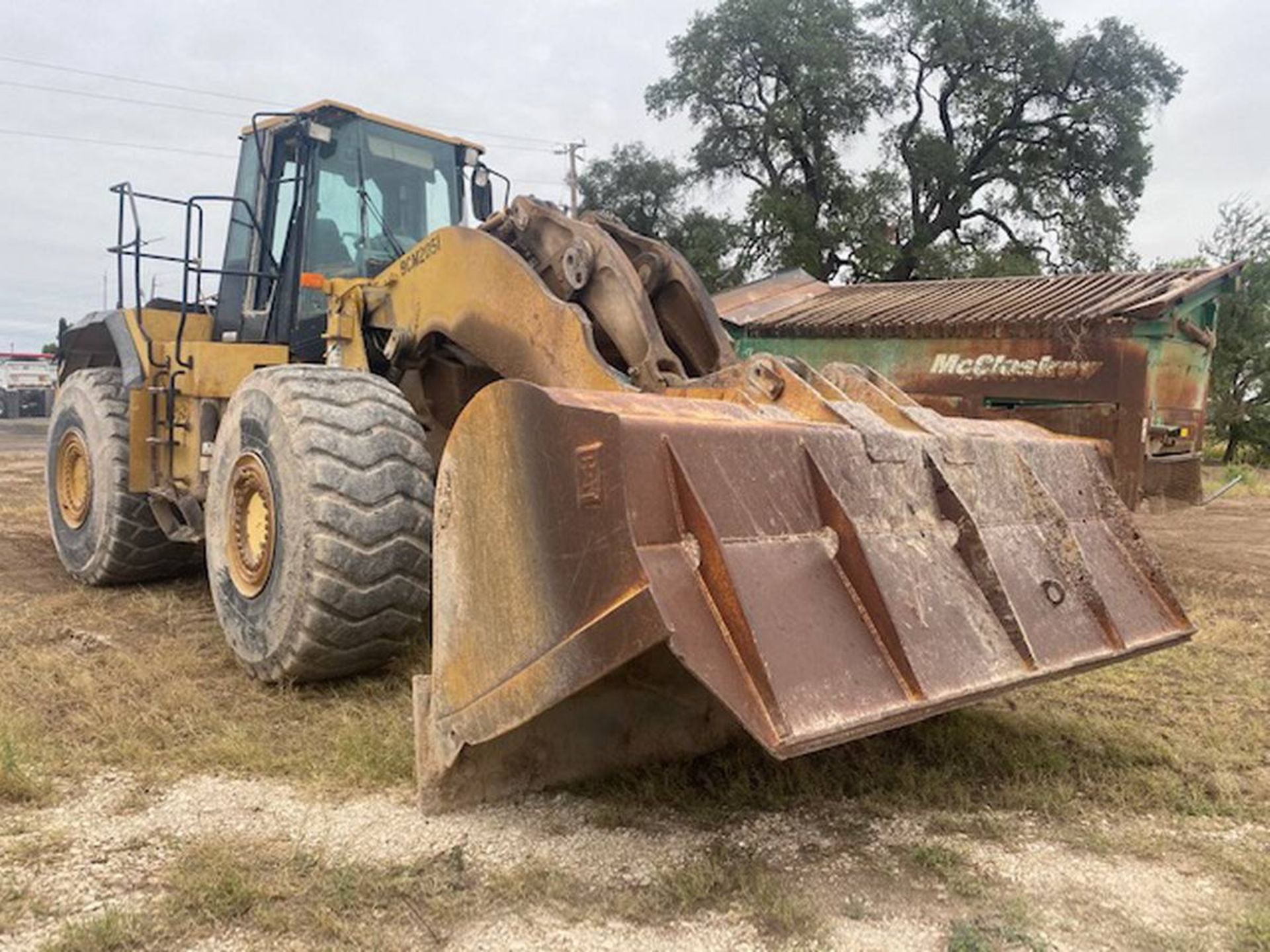 2002 Caterpillar 980G Wheel Loader - Image 4 of 5