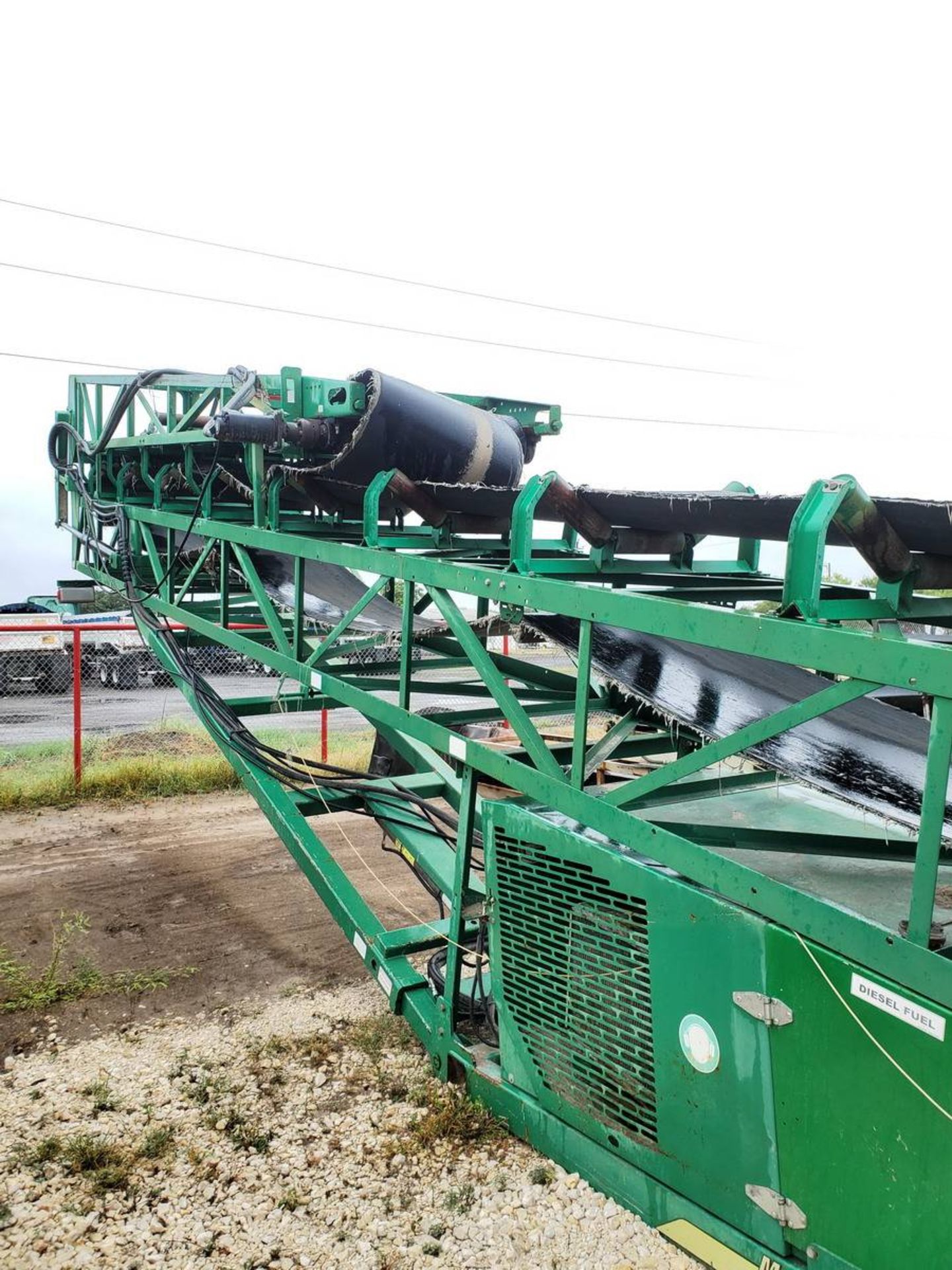 2012 McCloskey 3680DK Wheel Mounted Stacking Conveyor - Image 5 of 9