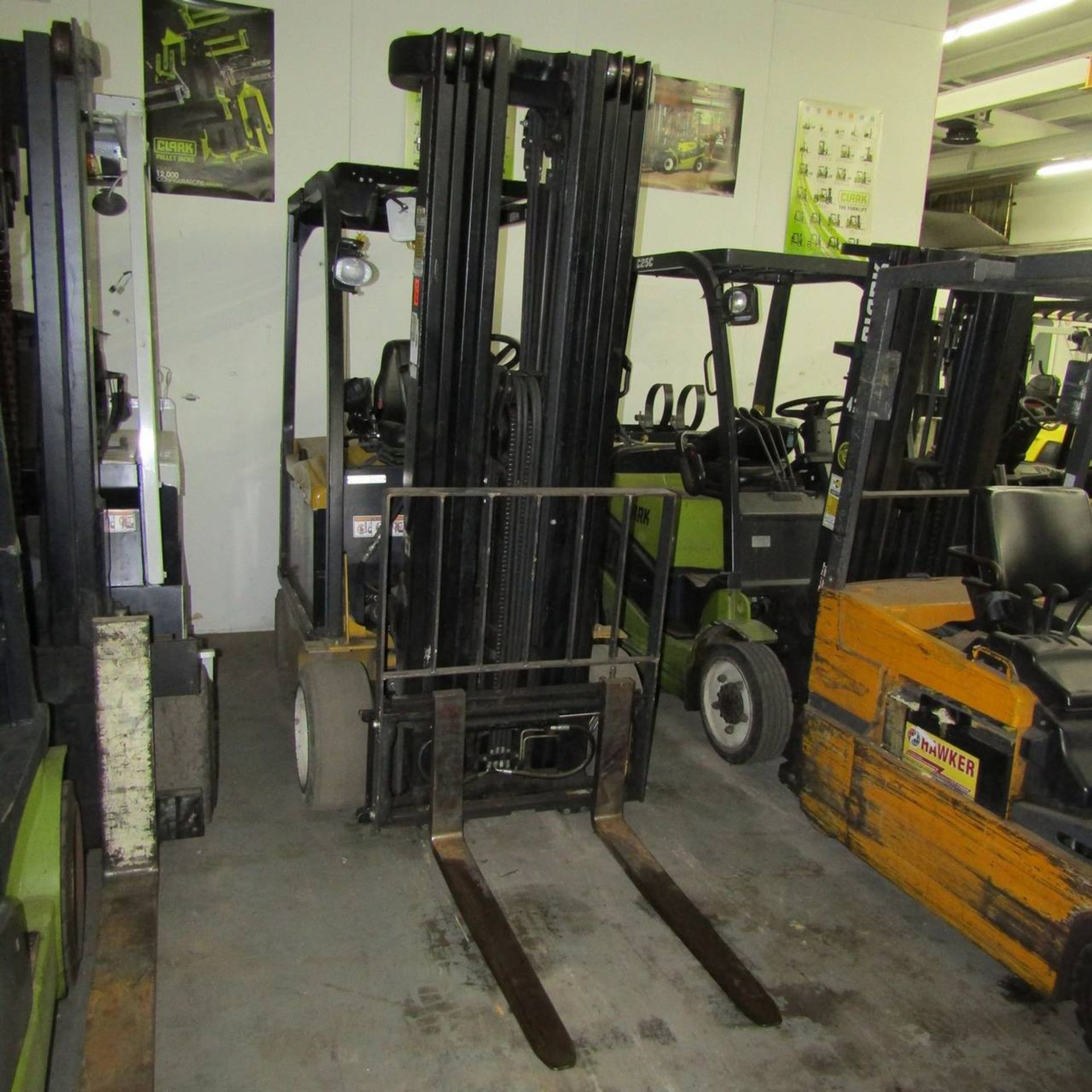 2011 Yale ERC065VGN36TQ100 Electric Fork Lift - Image 2 of 10