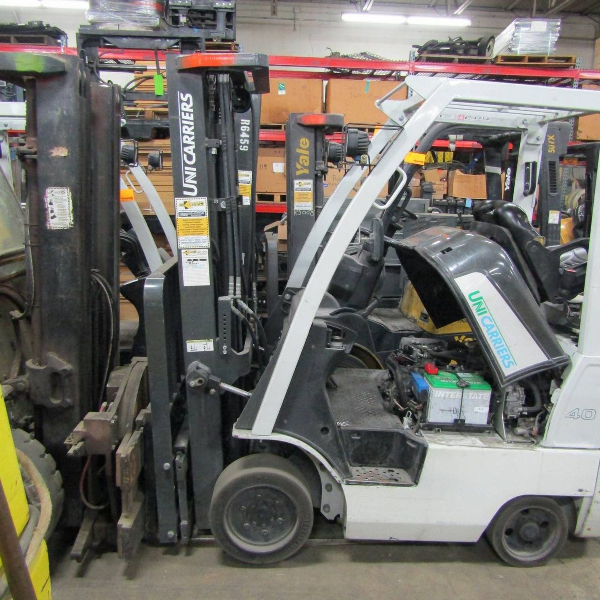 2015 Unicarriers MCP1F1A20LV Propane Fork Lift - Image 3 of 5