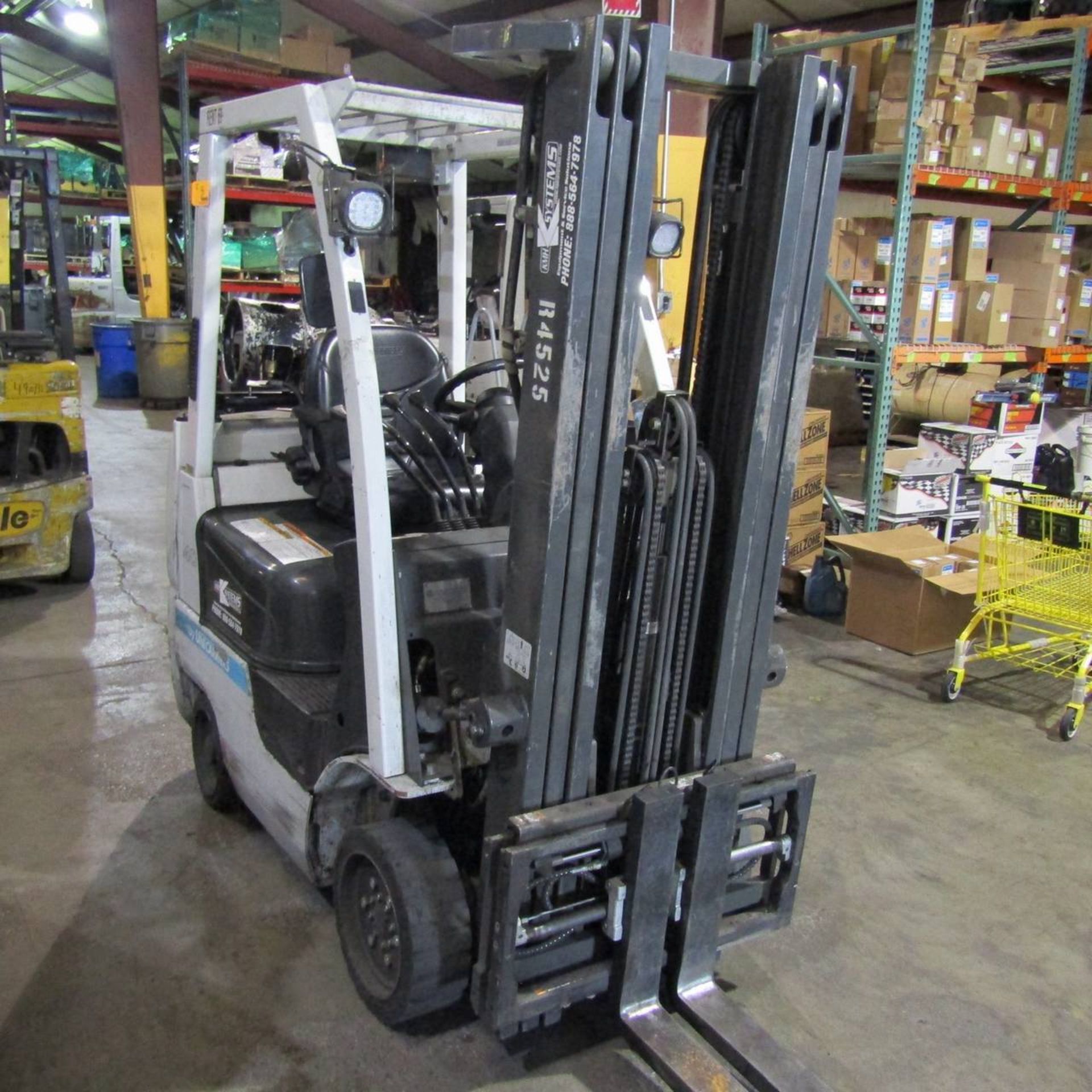 2014 Unicarriers MCP1F1A20LV Propane Fork Lift - Image 2 of 6