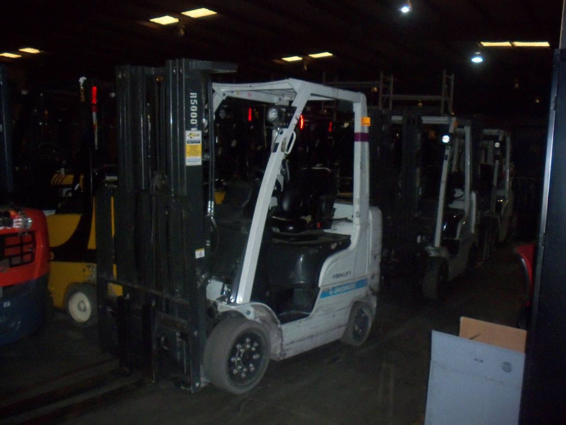 2015 Unicarriers MCP1F2A25LV Propane Fork Lift