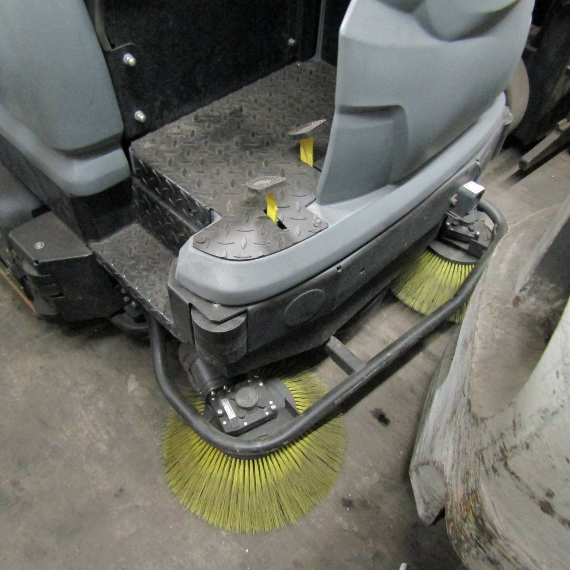 Karcher KM BR120/250R Floor Scrubber - Image 3 of 4