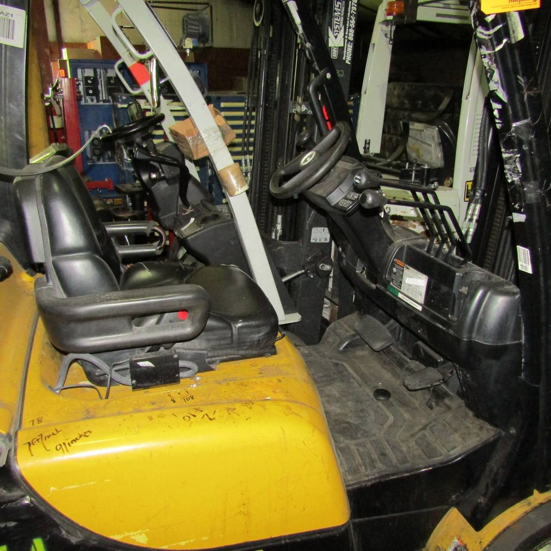 2012 Yale GLC050VXNRE085 Propane Fork Lift - Image 3 of 4