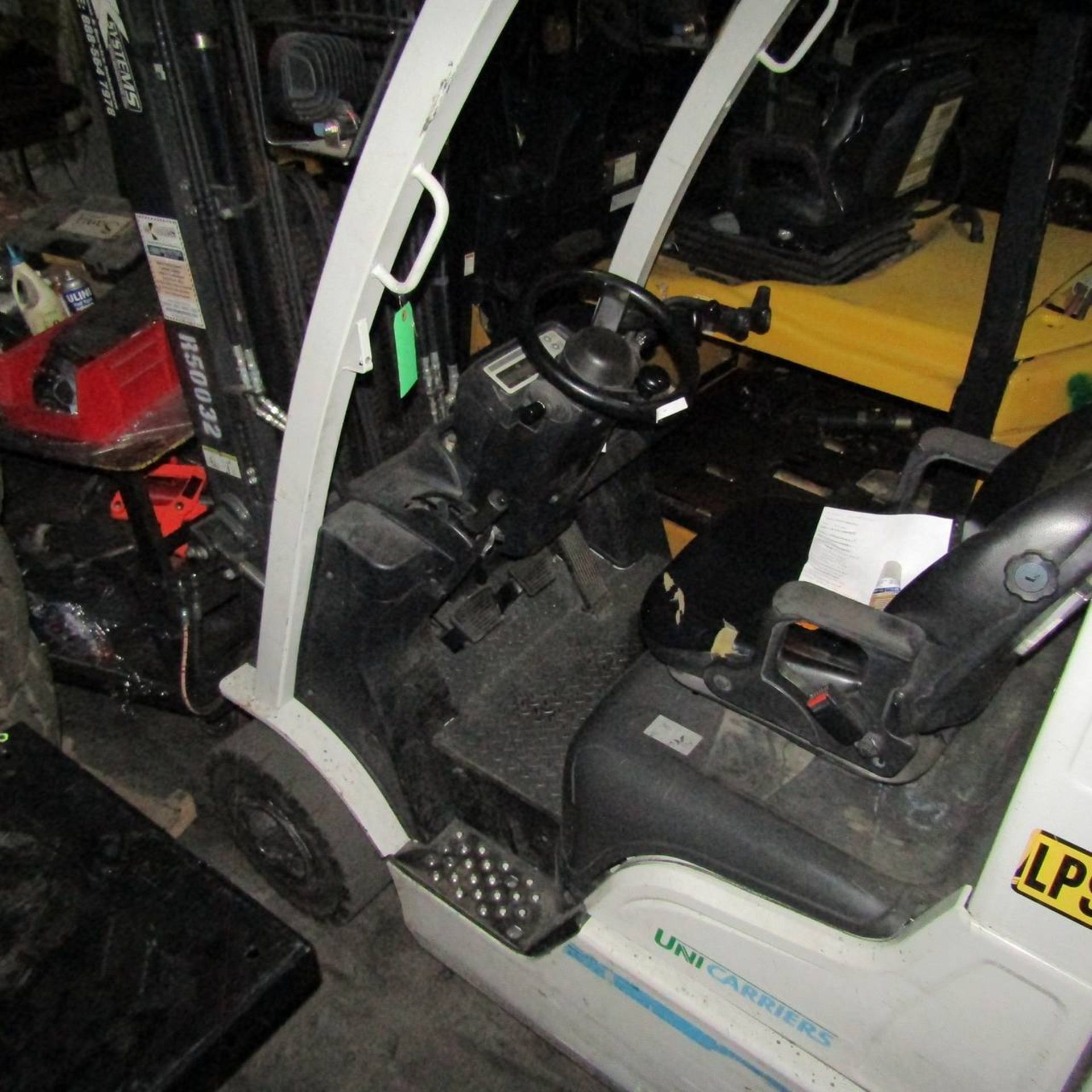 2015 Unicarriers MAP1F2A25LS Propane Fork Lift - Image 4 of 5