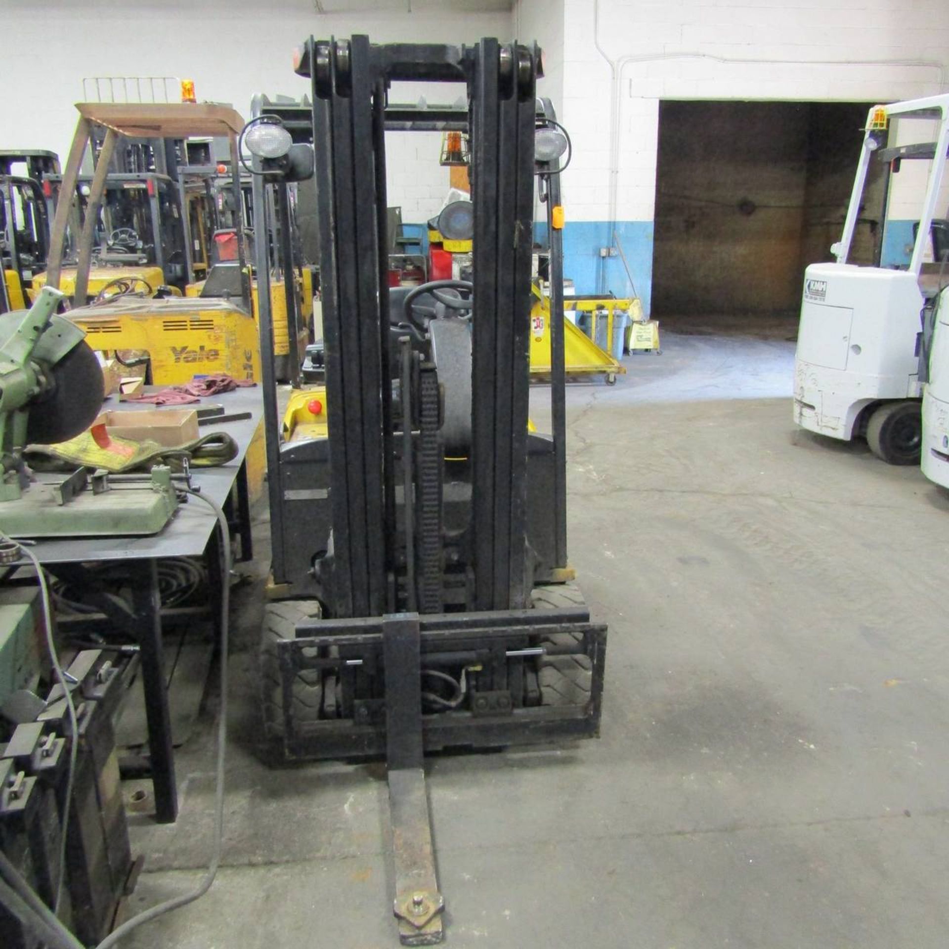 2008 Yale ERP040THN36TE082 Electric Fork Lift - Image 2 of 5