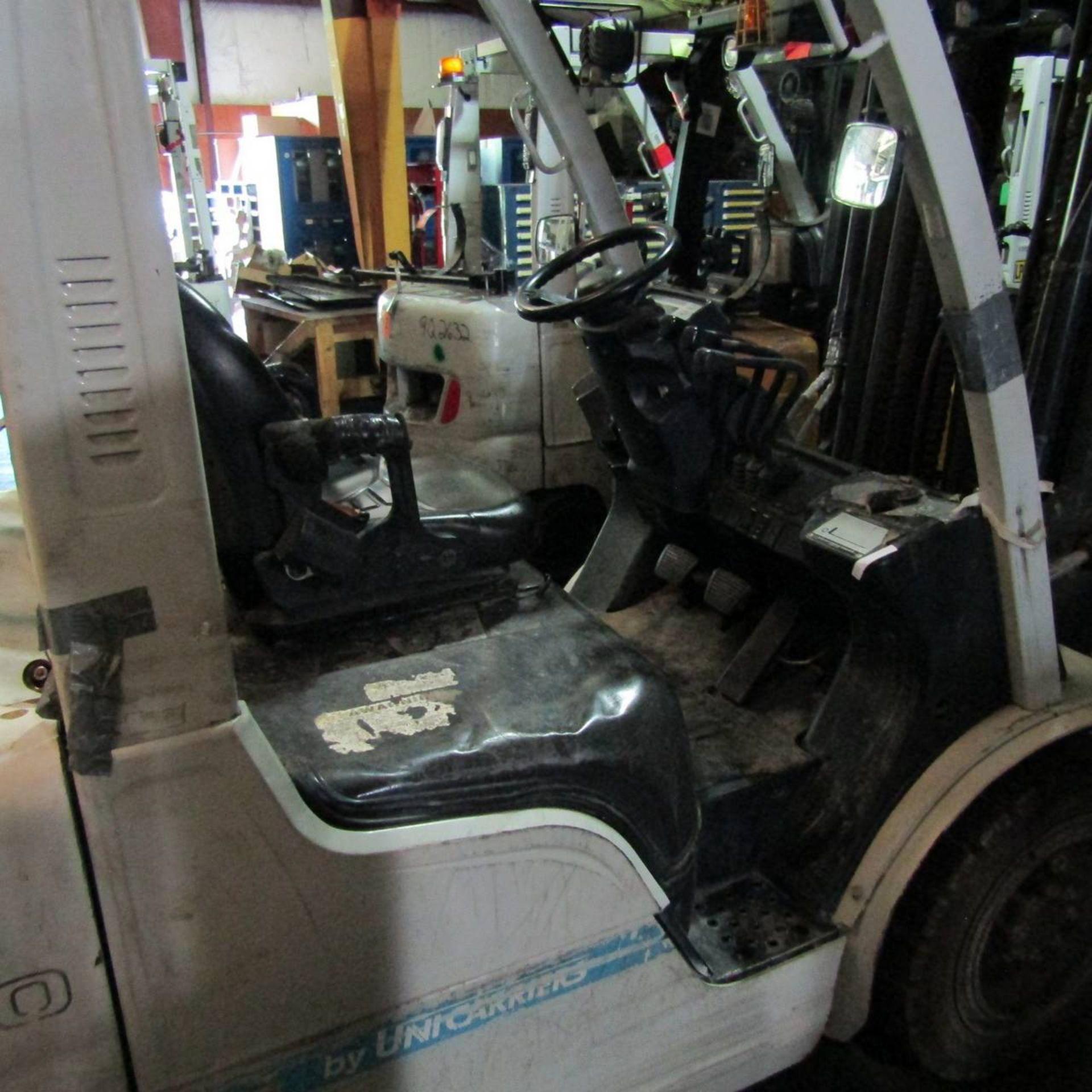 2014 Unicarriers FHG30L-A1 Propane Fork Lift - Image 4 of 5