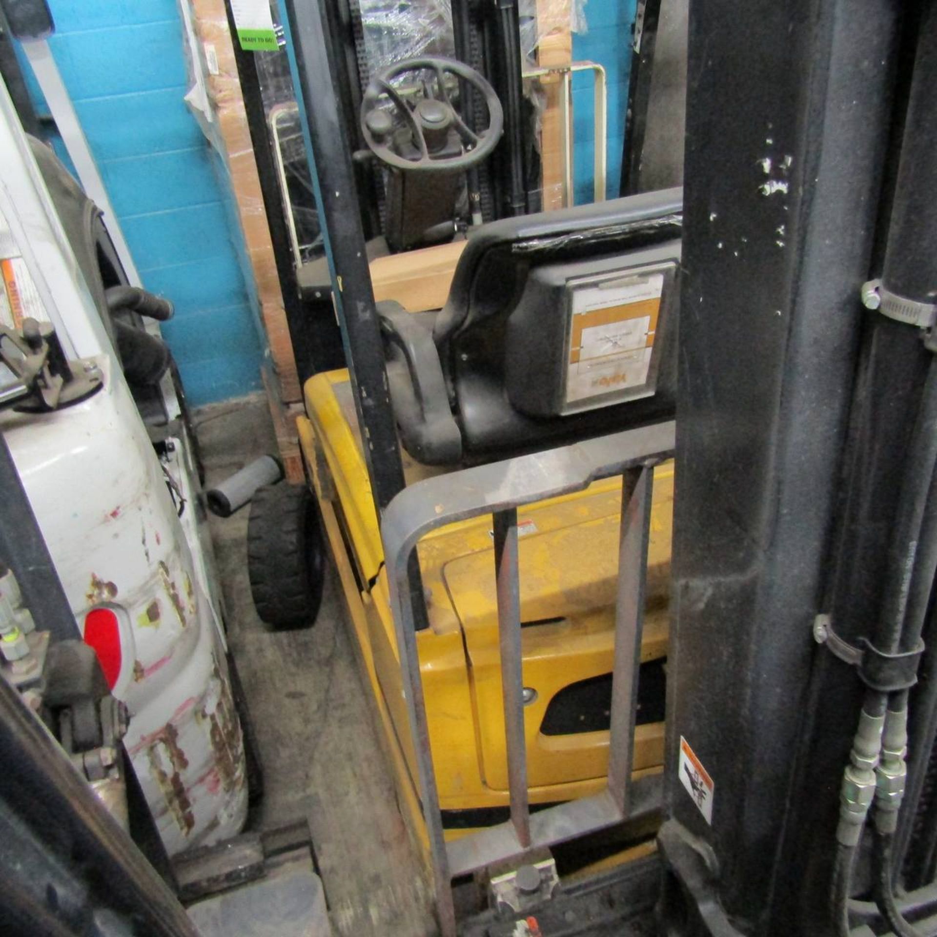 2009 Yale ERP040THN36TE082 Electric Fork Lift - Image 6 of 6