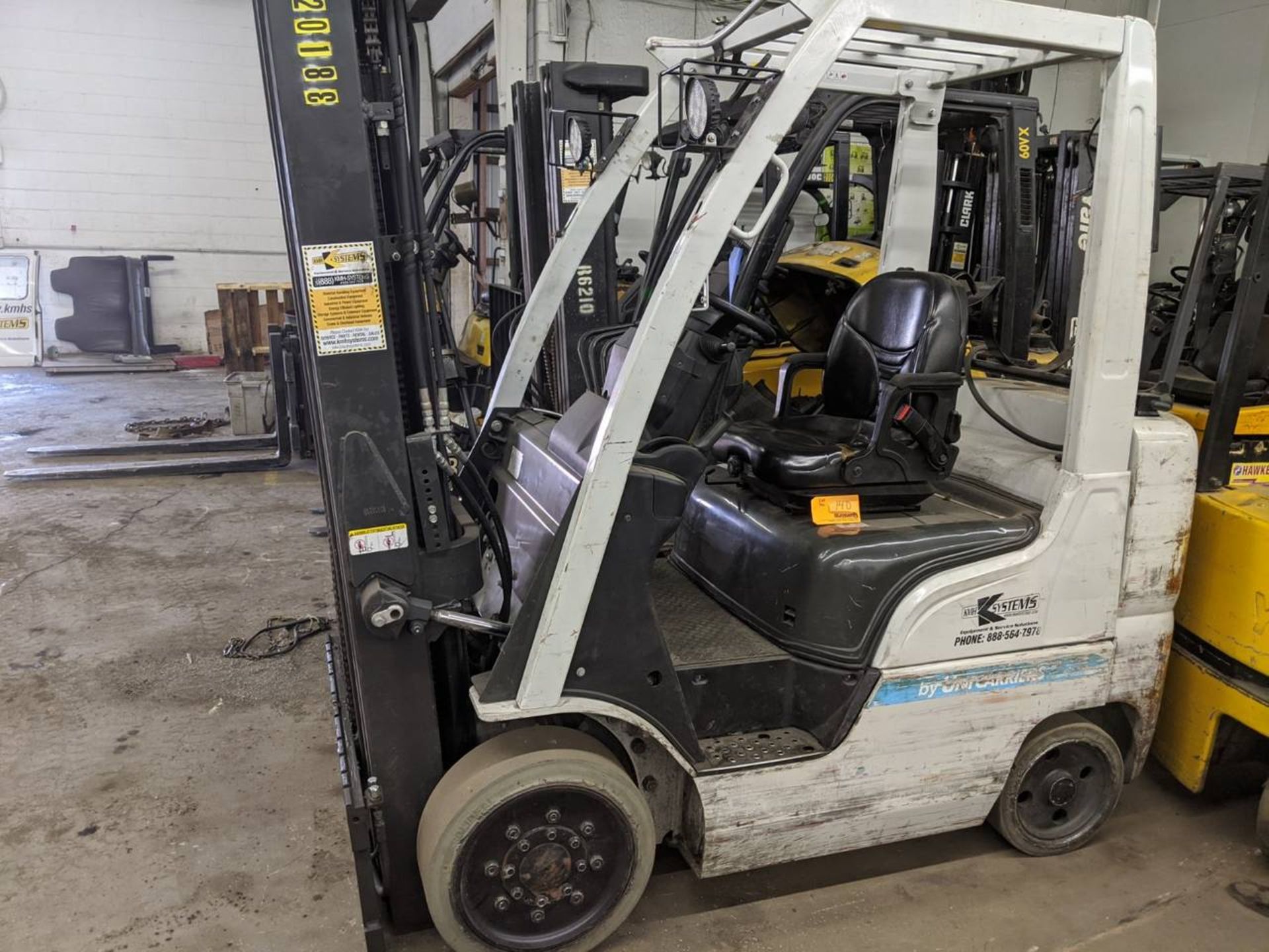 2014 Unicarriers FCG25L-A1 Propane Fork Lift